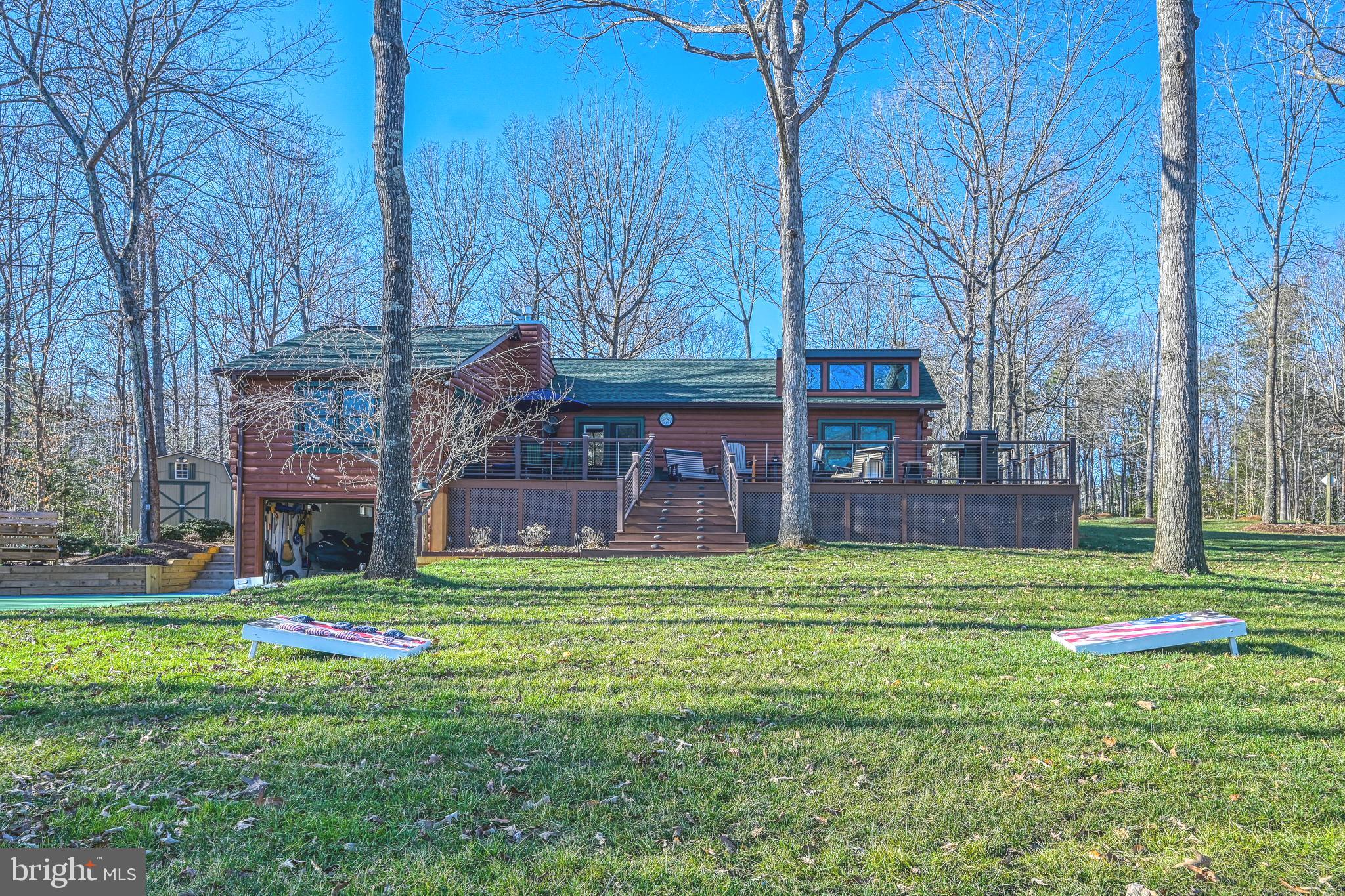 TALL PINES - Residential