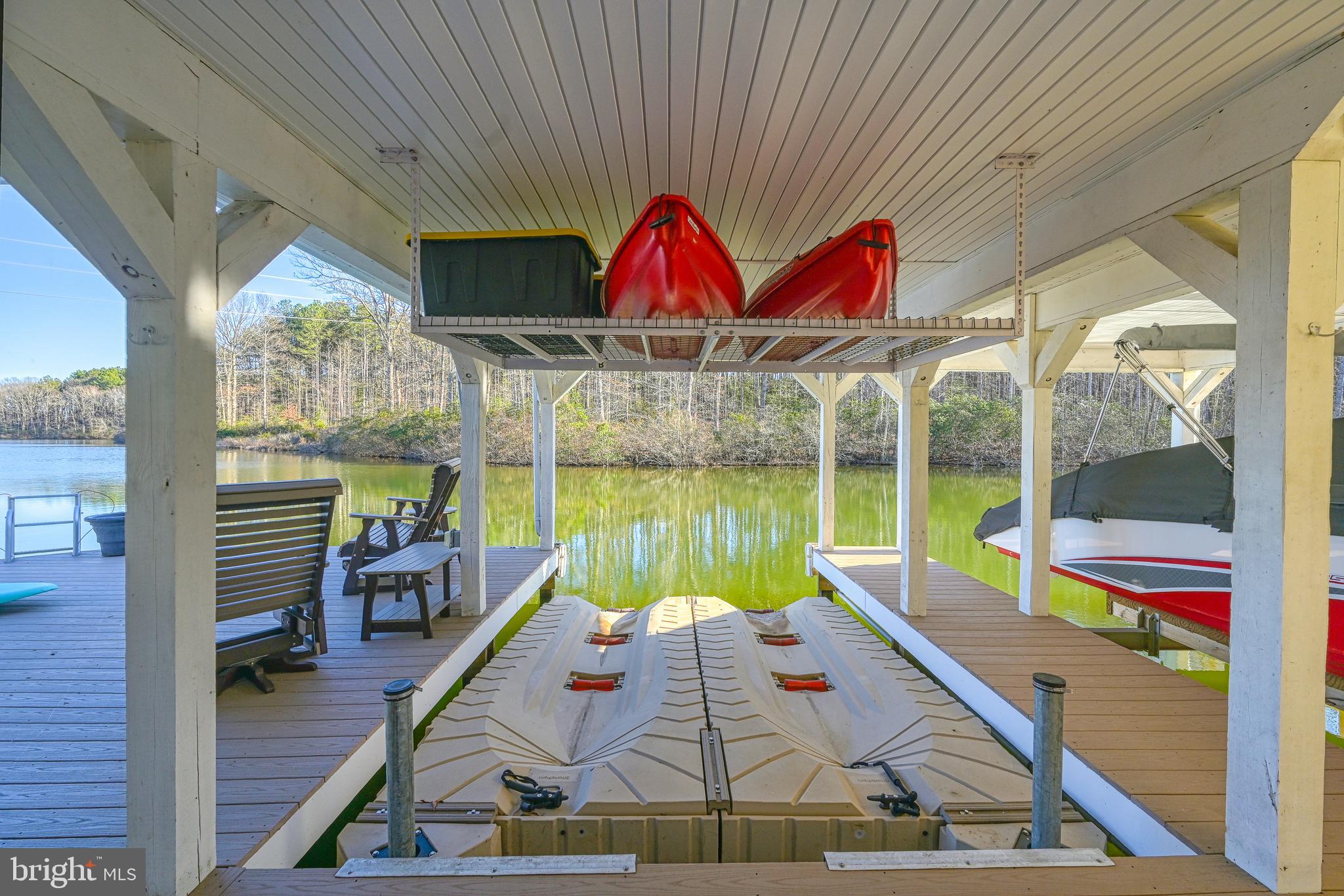 TALL PINES - Residential