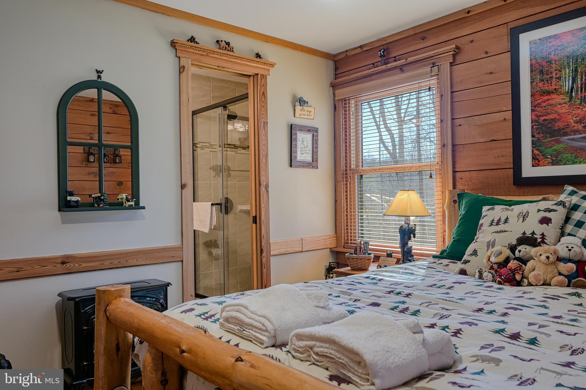 TALL PINES - Residential