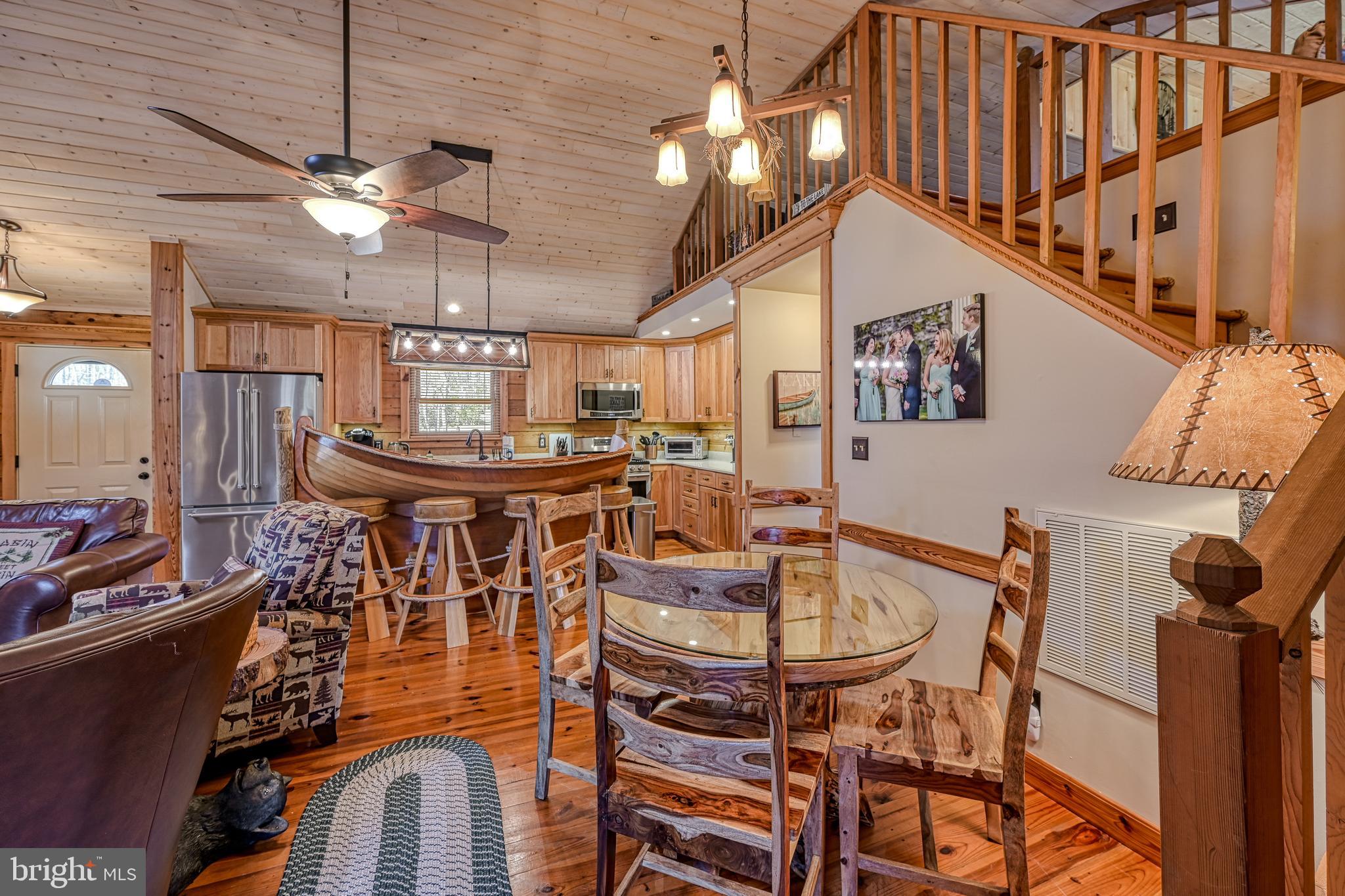 TALL PINES - Residential