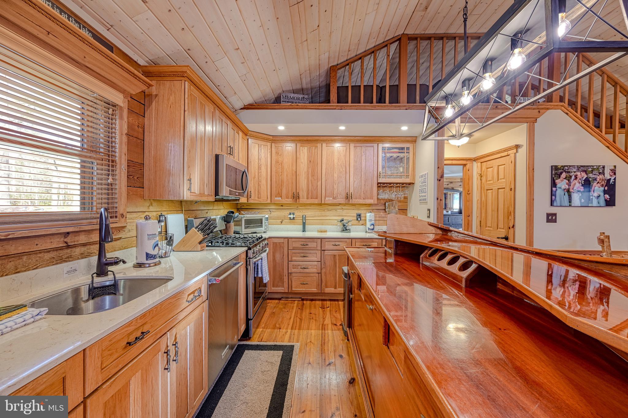 TALL PINES - Residential