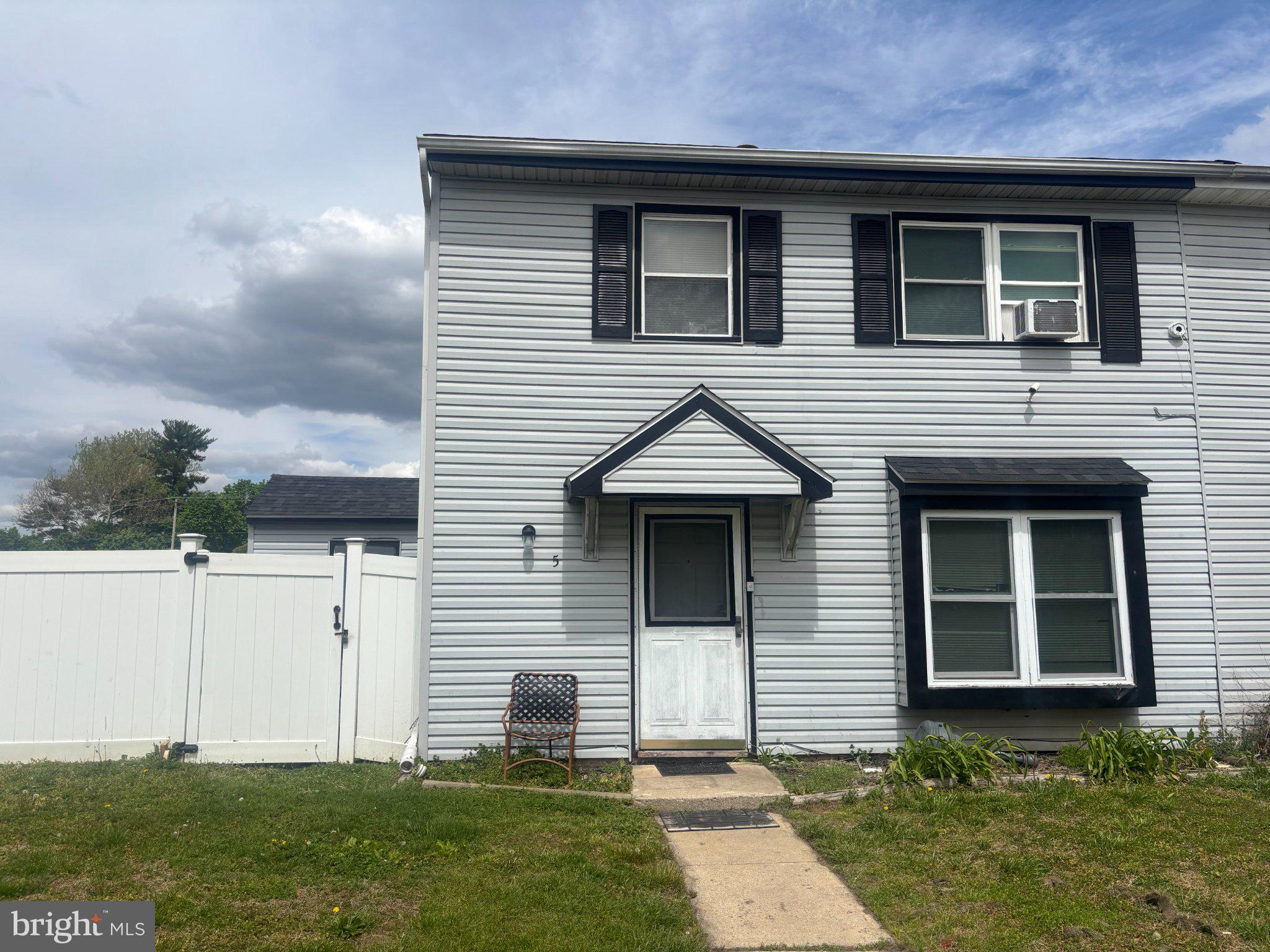 Photo 1 of 8 — 5 LOCUST COURT, SICKLERVILLE, NJ 08081