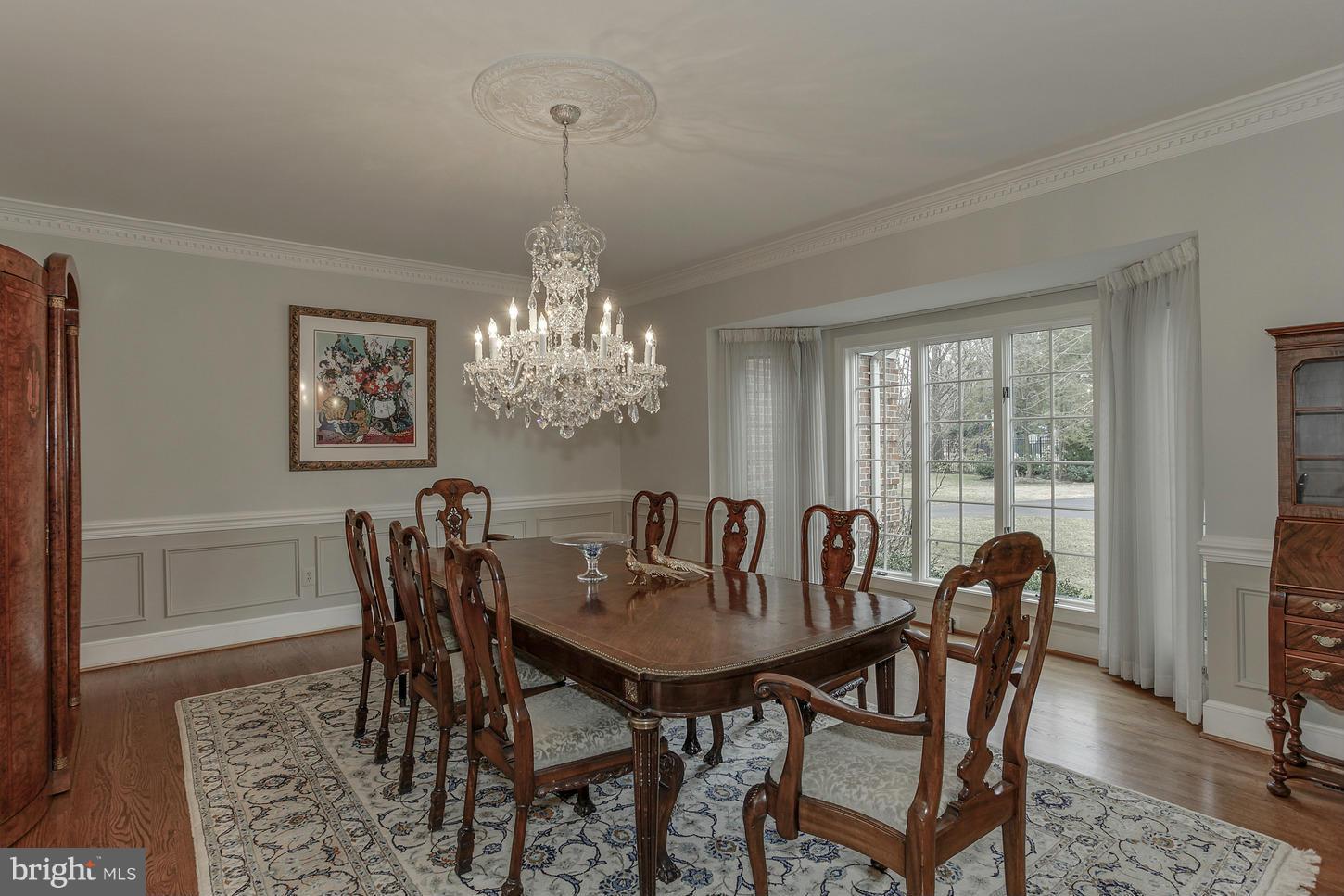 POTOMAC OUTSIDE - Residential