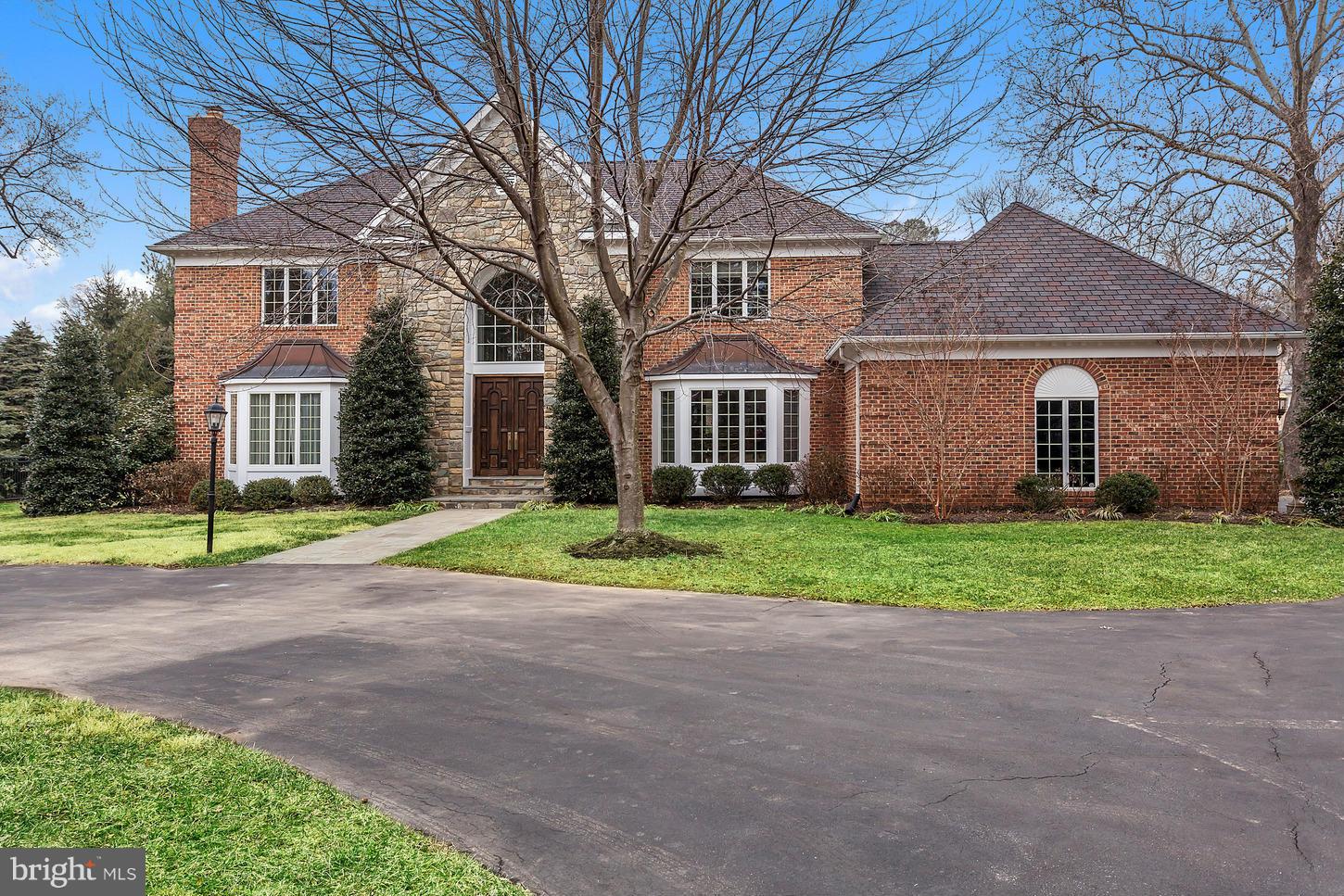 POTOMAC OUTSIDE - Residential