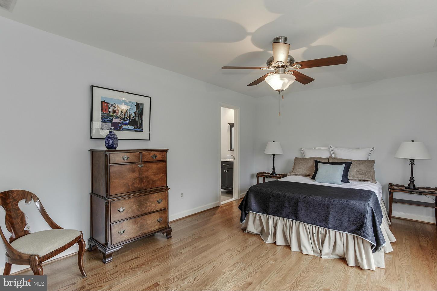 POTOMAC OUTSIDE - Residential