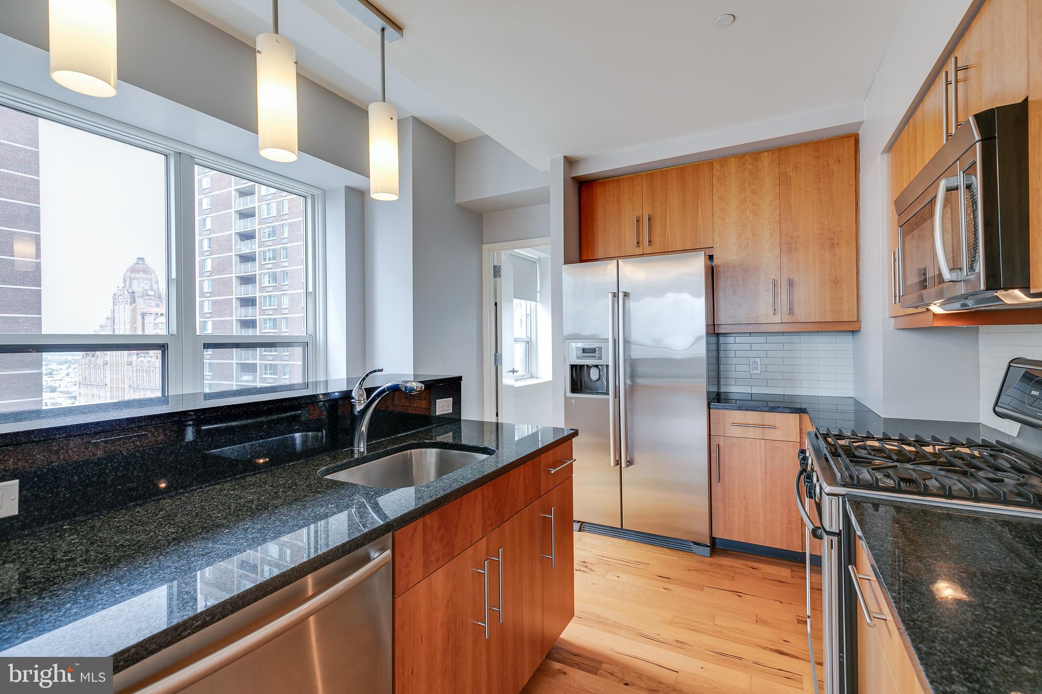 RITTENHOUSE SQUARE - Residential