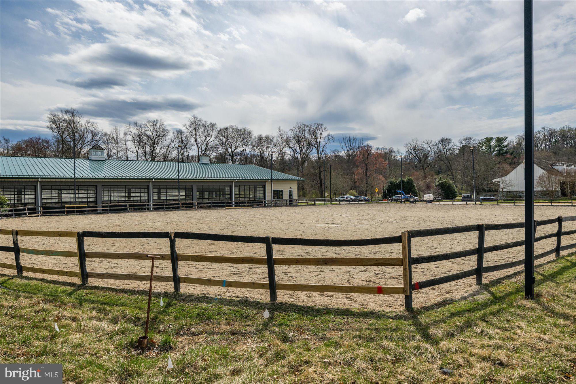 ROCK CREEK FOREST - Residential
