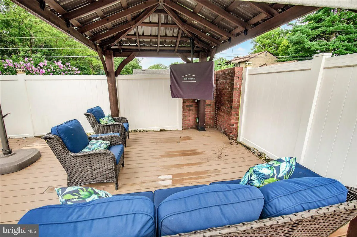 Frederick, Maryland 21702, United States, 3 Bedrooms Bedrooms, ,2 BathroomsBathrooms,Residential,Active,196670