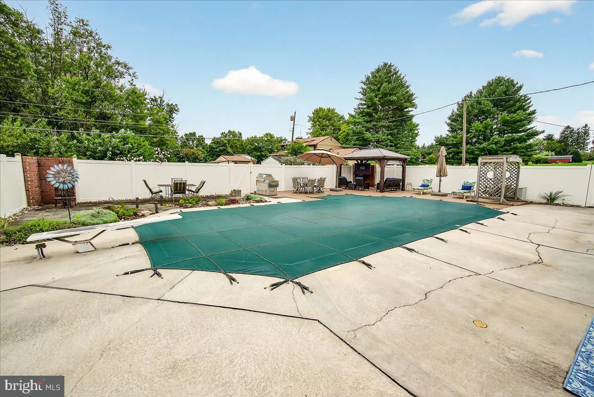 Frederick, Maryland 21702, United States, 3 Bedrooms Bedrooms, ,2 BathroomsBathrooms,Residential,Active,196670