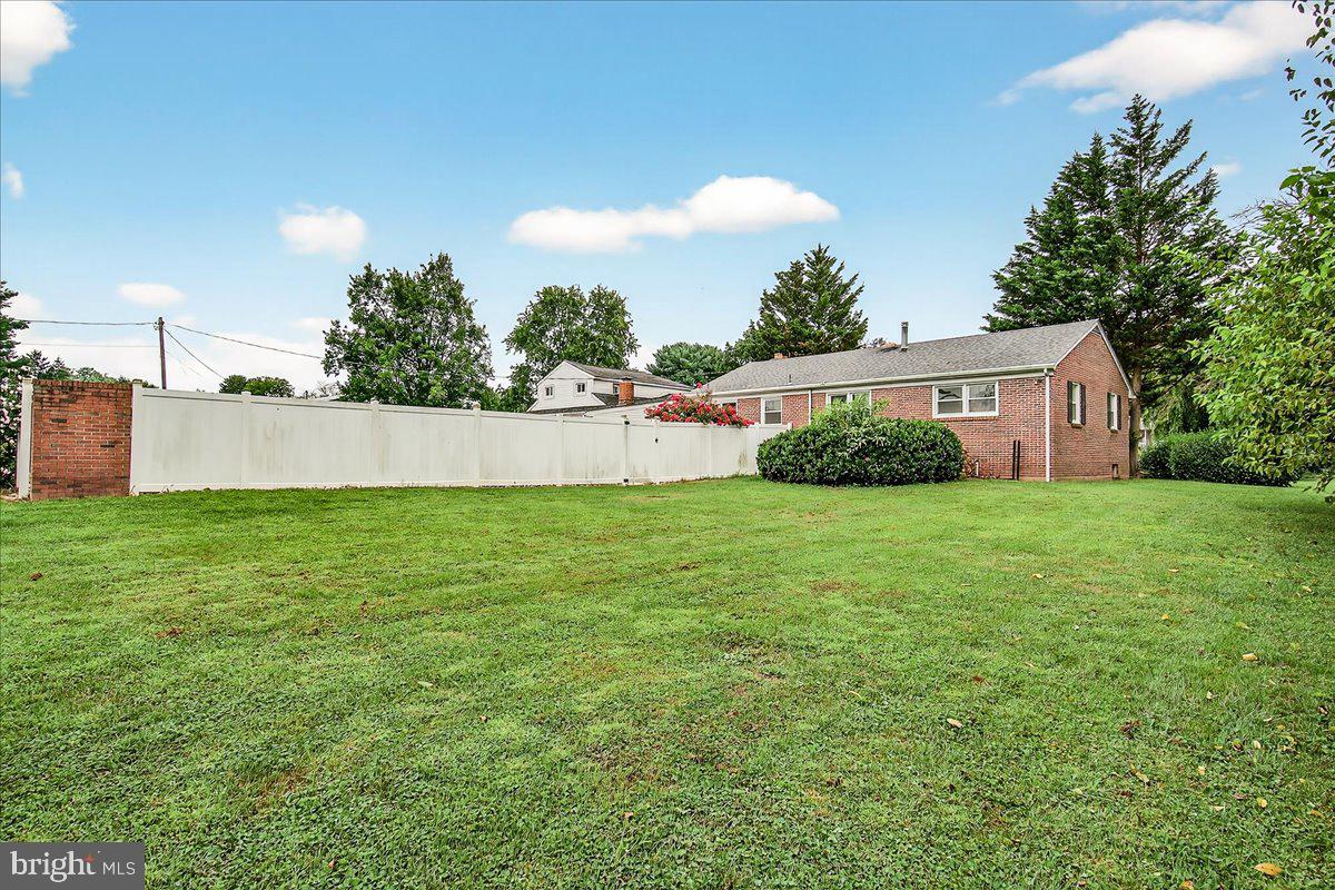 CATOCTIN MANOR - Residential