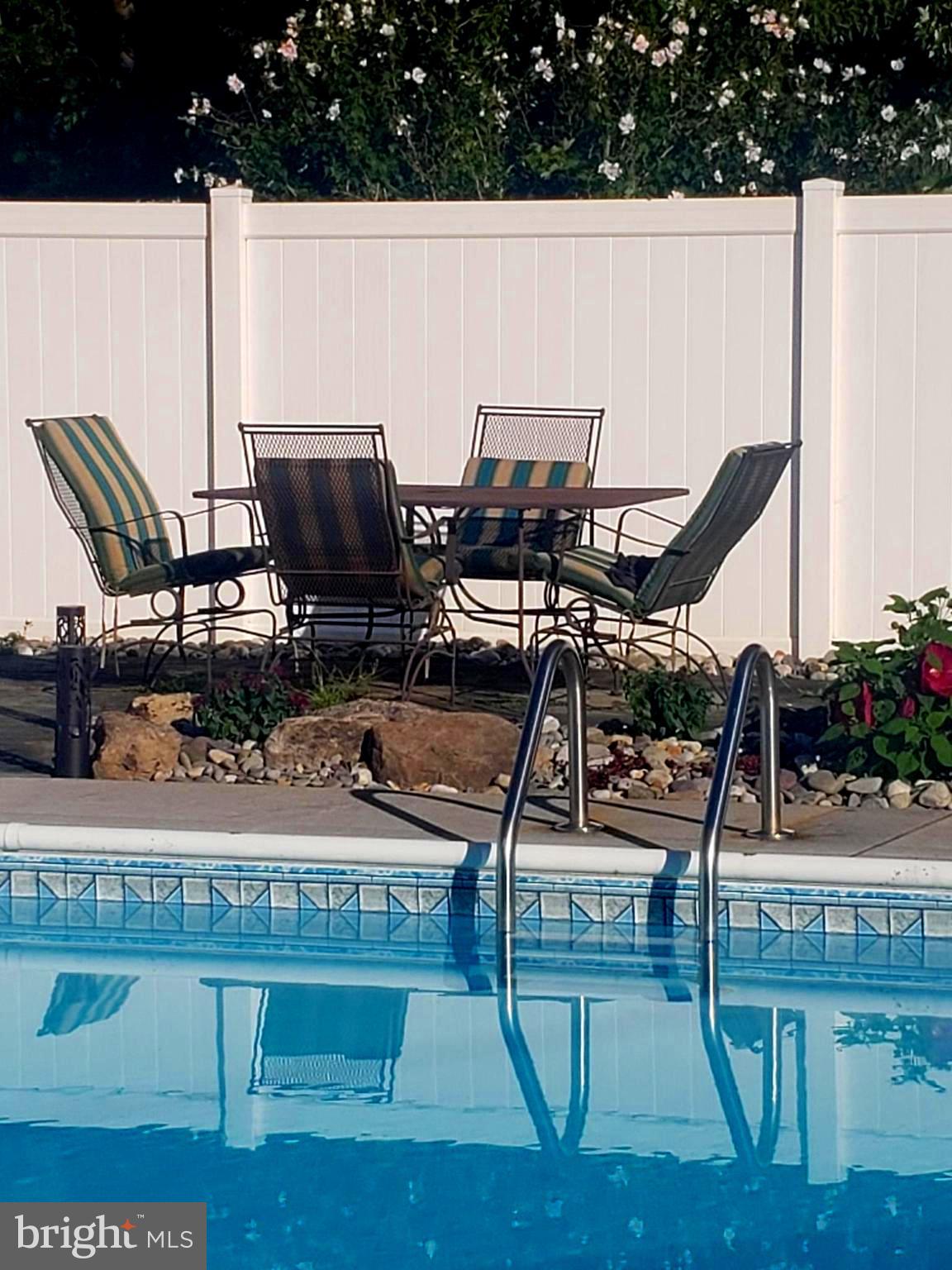 CATOCTIN MANOR - Residential