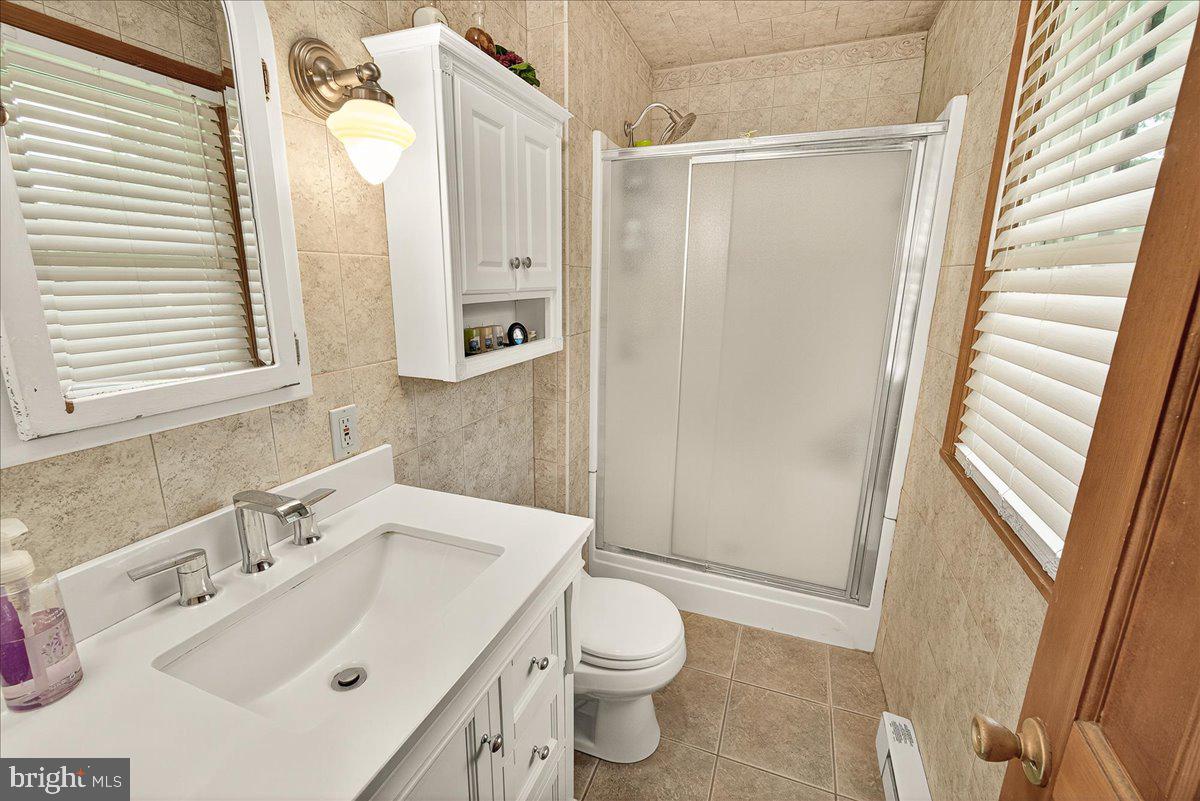 CATOCTIN MANOR - Residential