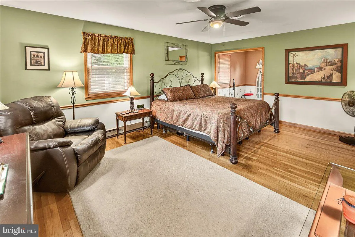 Frederick, Maryland 21702, United States, 3 Bedrooms Bedrooms, ,2 BathroomsBathrooms,Residential,Active,196670