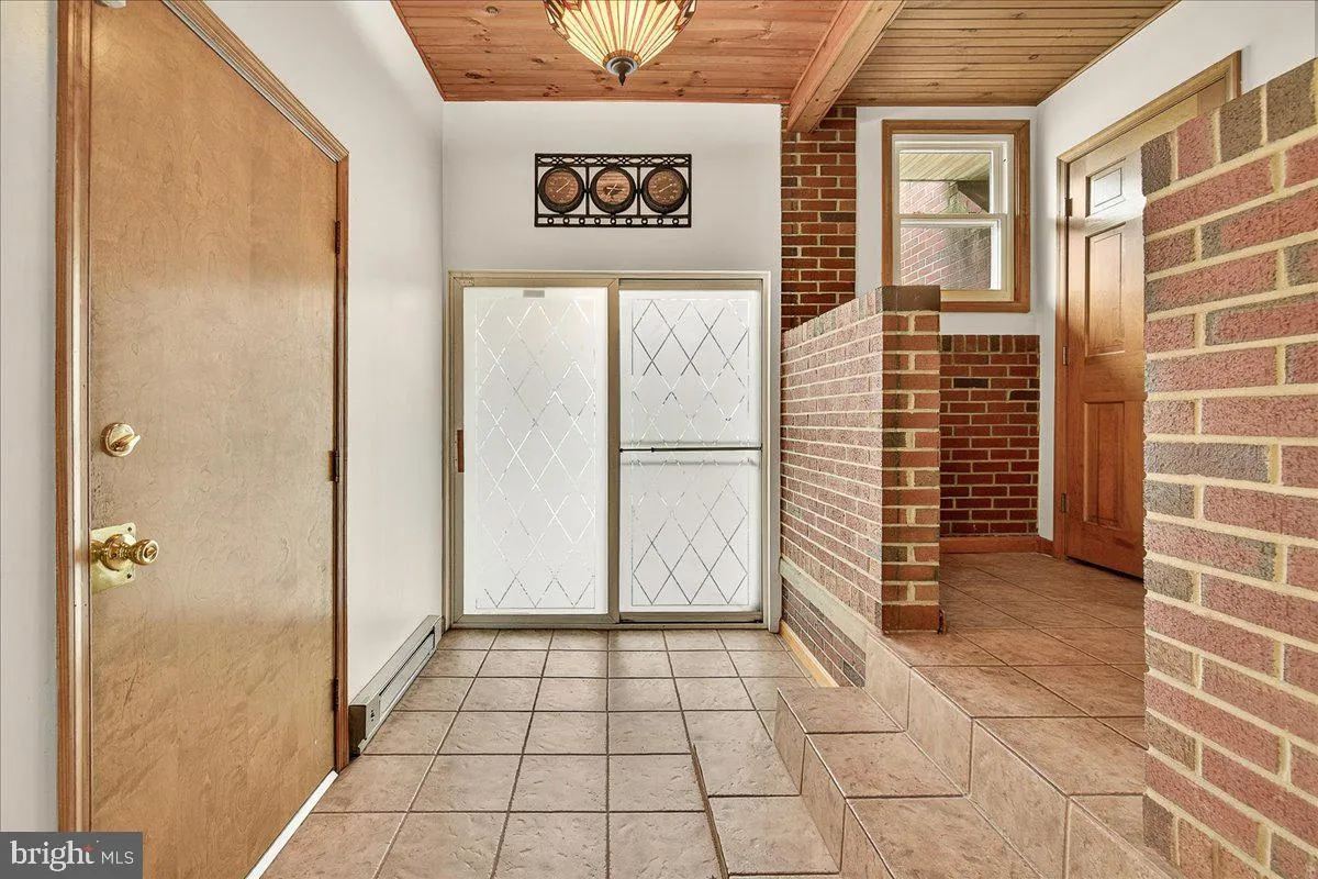 Frederick, Maryland 21702, United States, 3 Bedrooms Bedrooms, ,2 BathroomsBathrooms,Residential,Active,196670