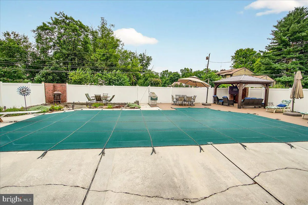 Frederick, Maryland 21702, United States, 3 Bedrooms Bedrooms, ,2 BathroomsBathrooms,Residential,Active,196670