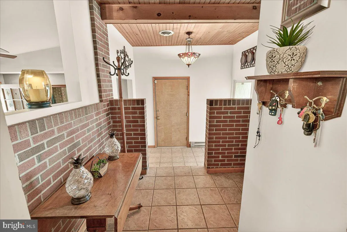 Frederick, Maryland 21702, United States, 3 Bedrooms Bedrooms, ,2 BathroomsBathrooms,Residential,Active,196670