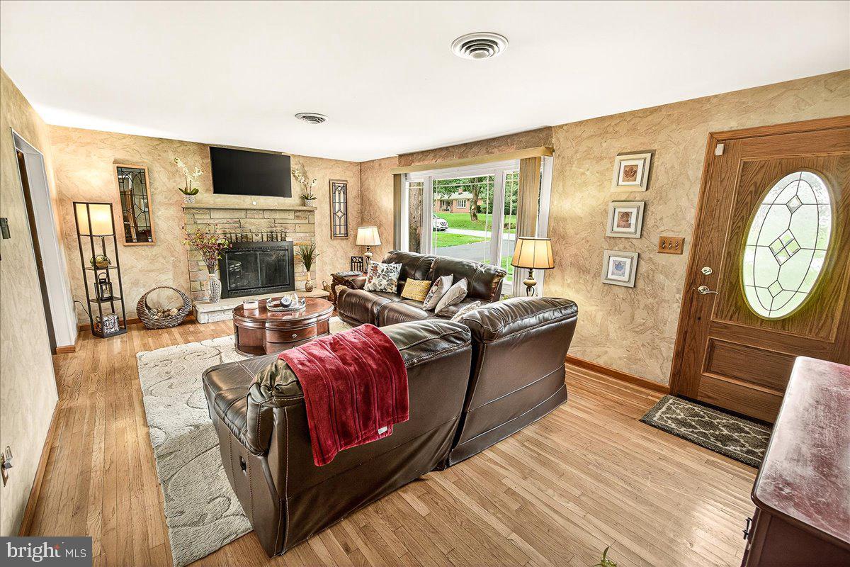 CATOCTIN MANOR - Residential