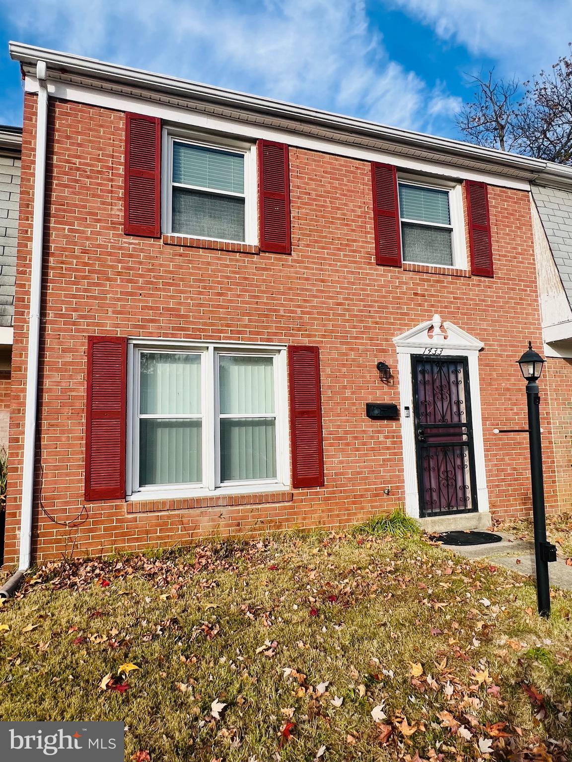 PINEWOOD HILL - Residential