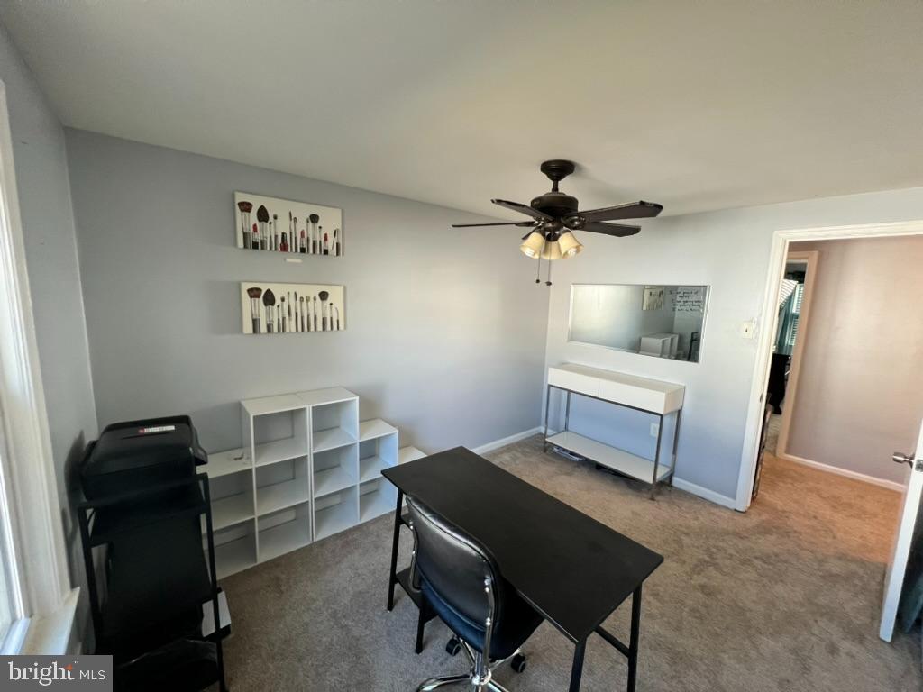 PINEWOOD HILL - Residential