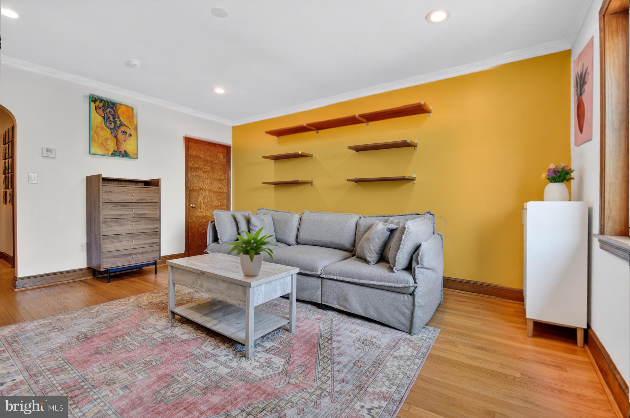 4004 8TH STREET NE 4