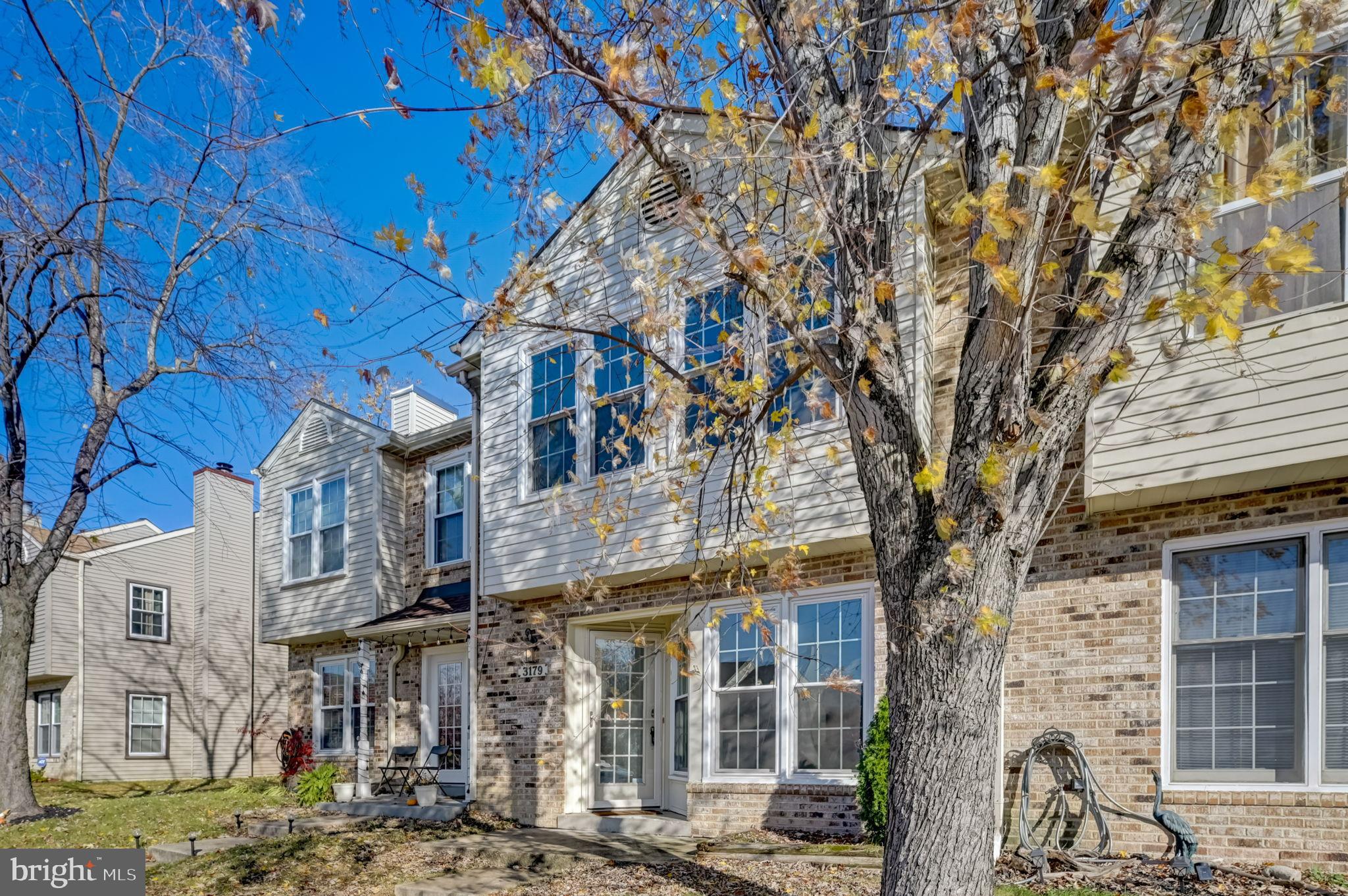 ACTON VILLAGE - Residential