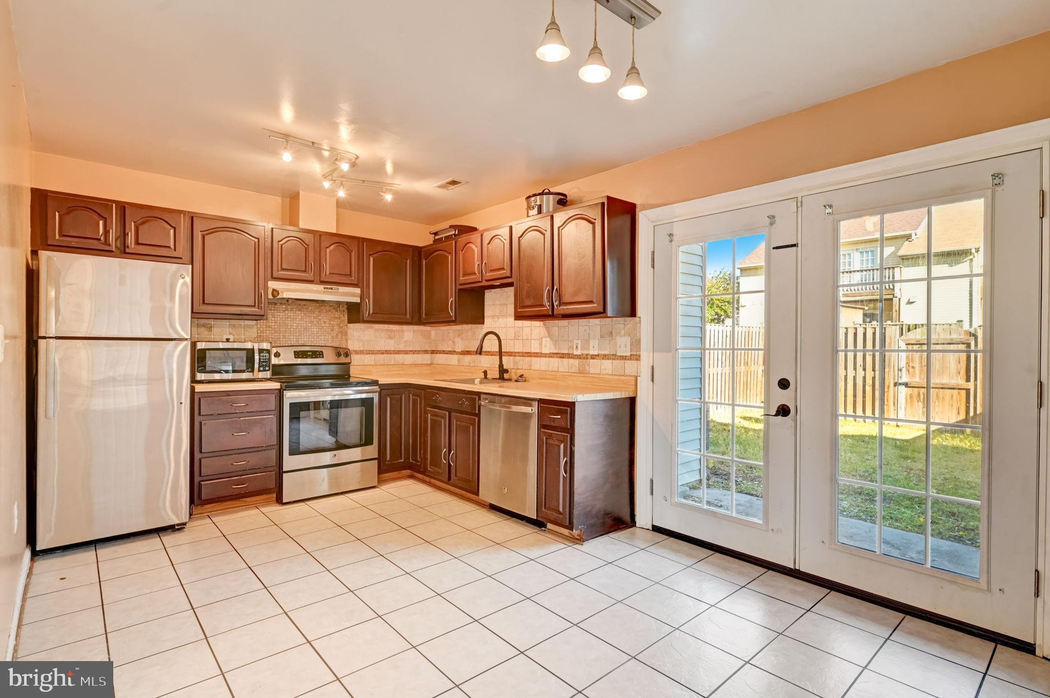 ACTON VILLAGE - Residential