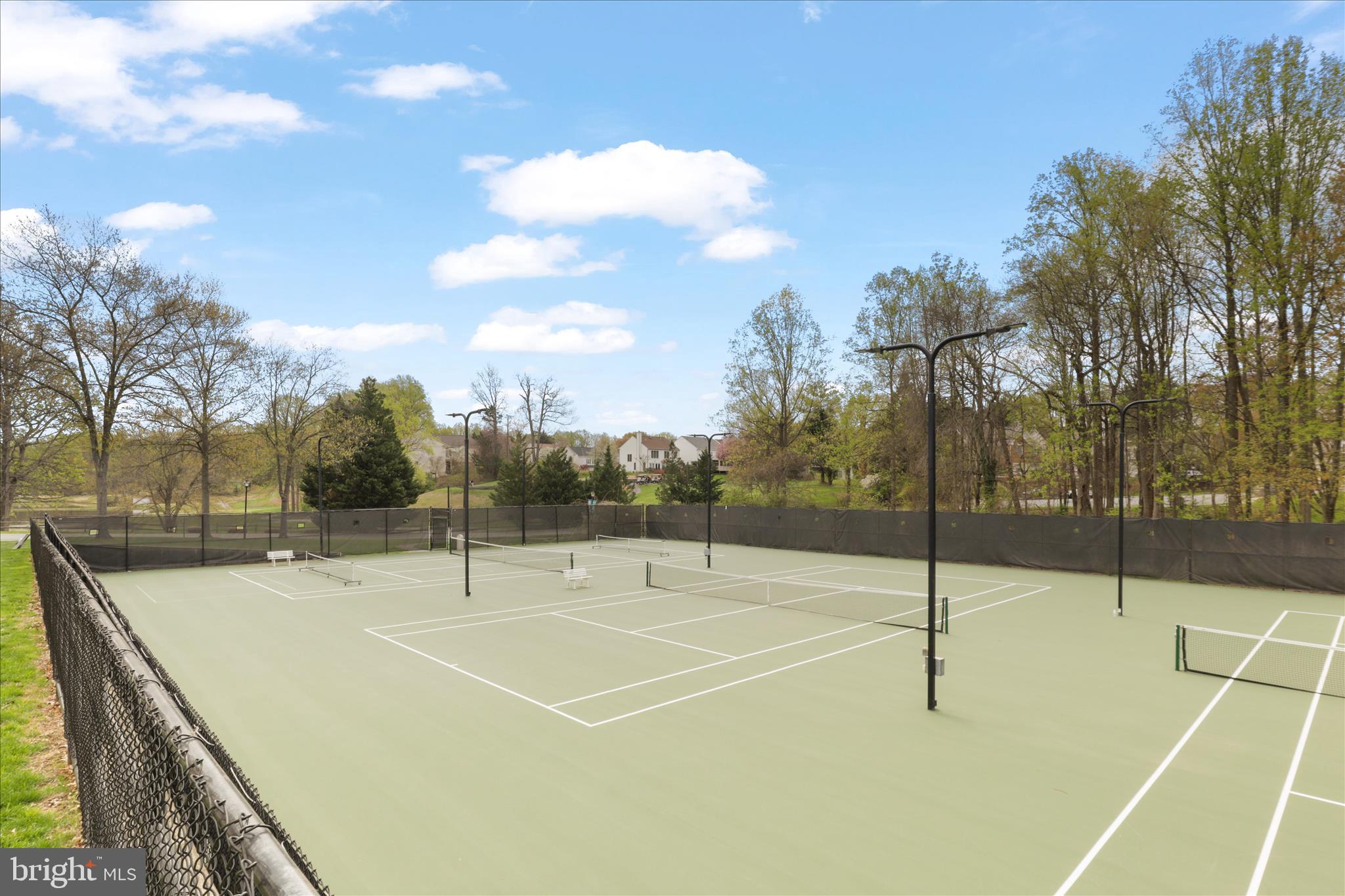 HEIGHTS AT PENDERBROOK - Residential Lease