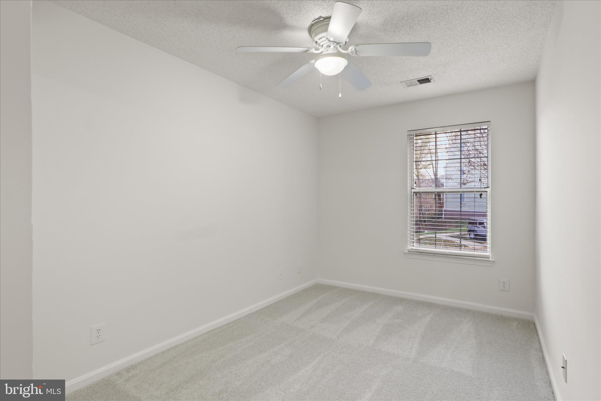 HEIGHTS AT PENDERBROOK - Residential Lease