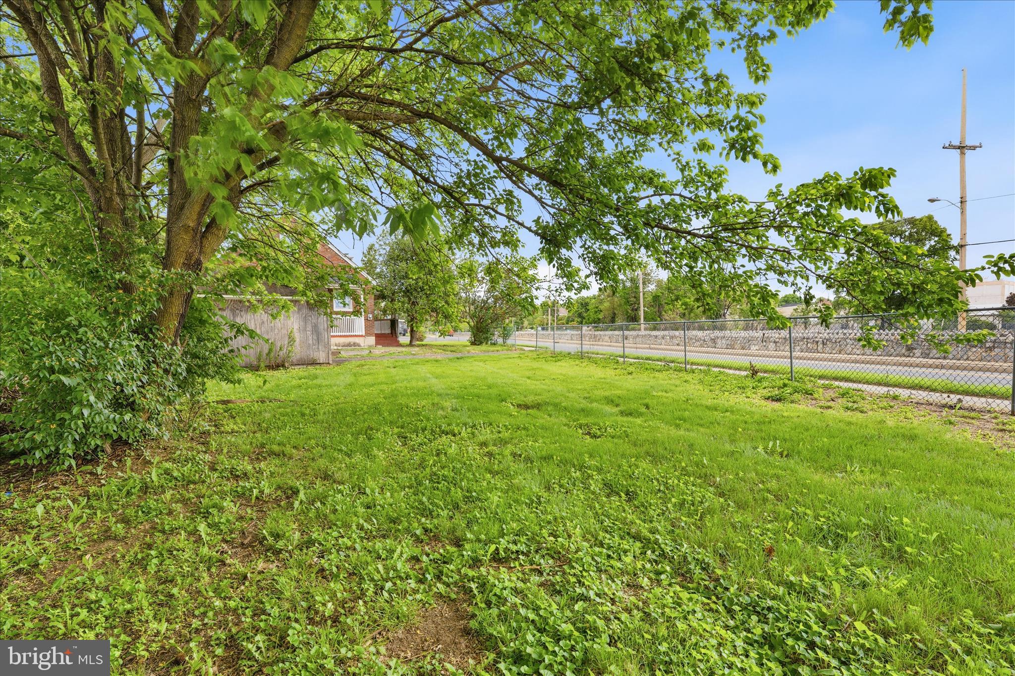 SOUTH HAGERSTOWN - Residential