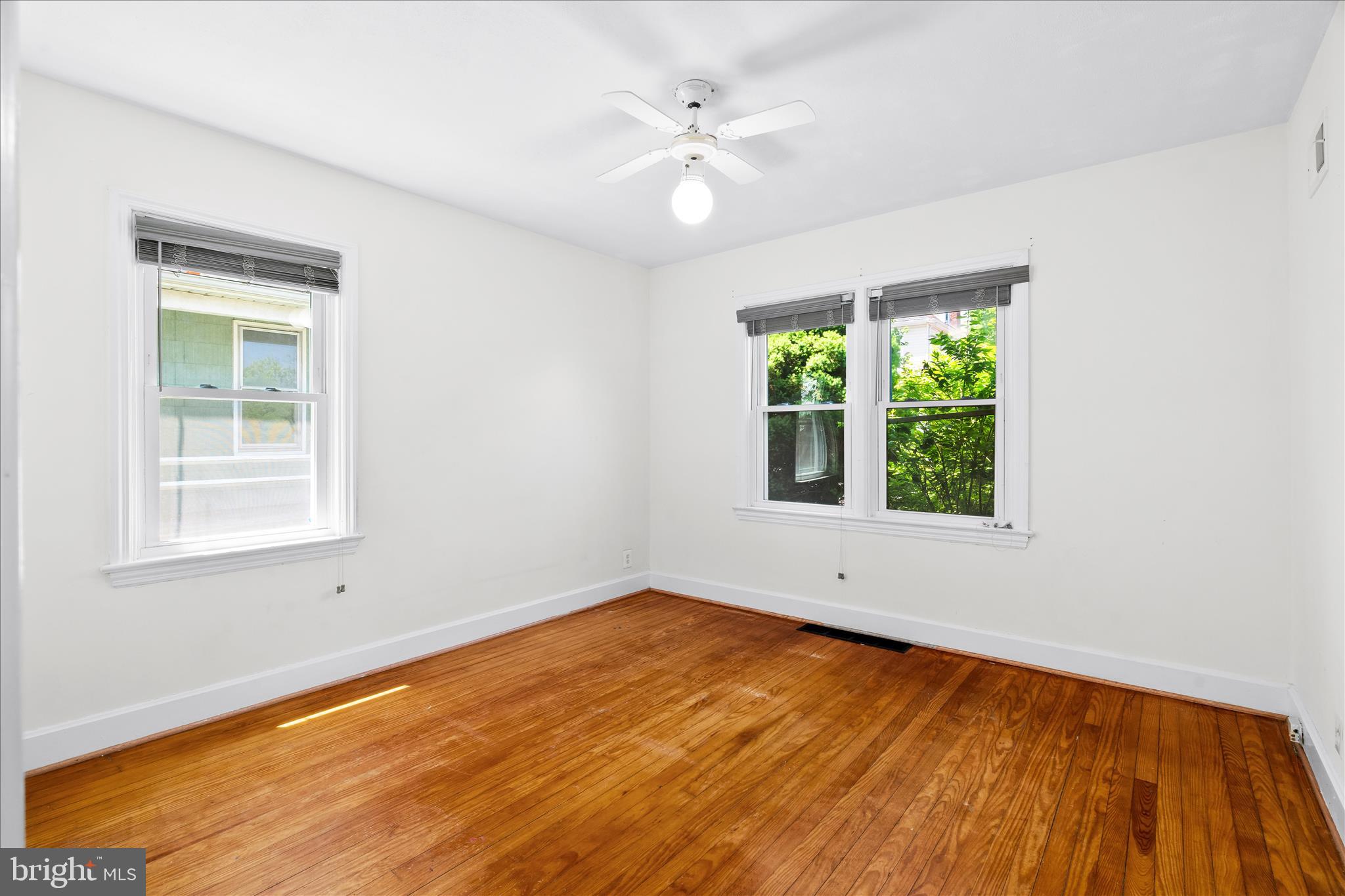 SOUTH HAGERSTOWN - Residential