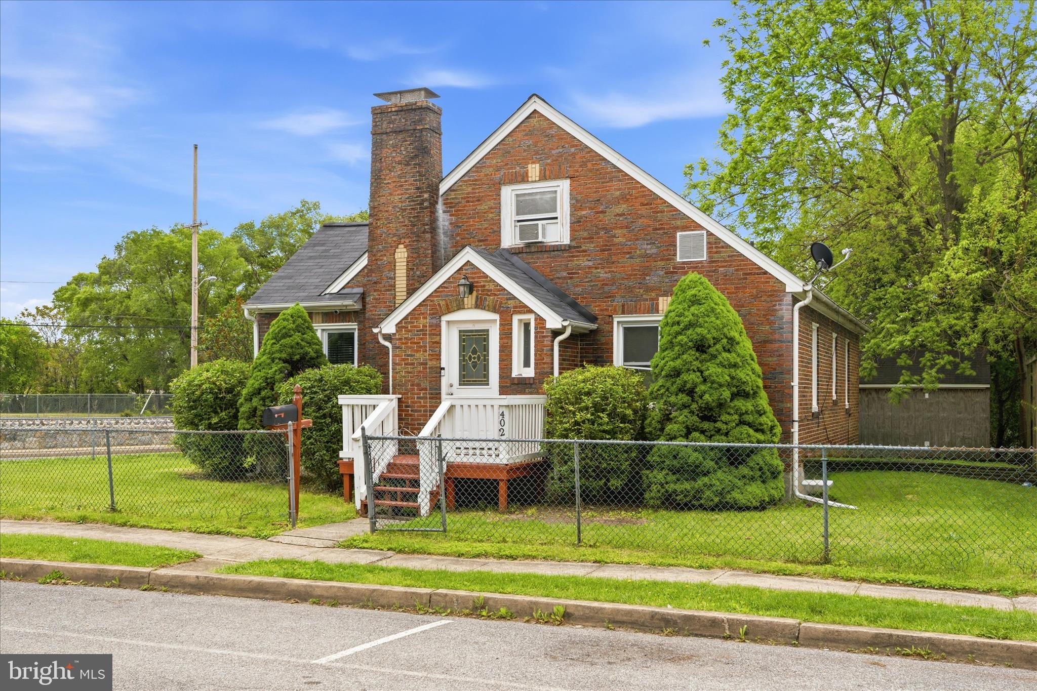 SOUTH HAGERSTOWN - Residential