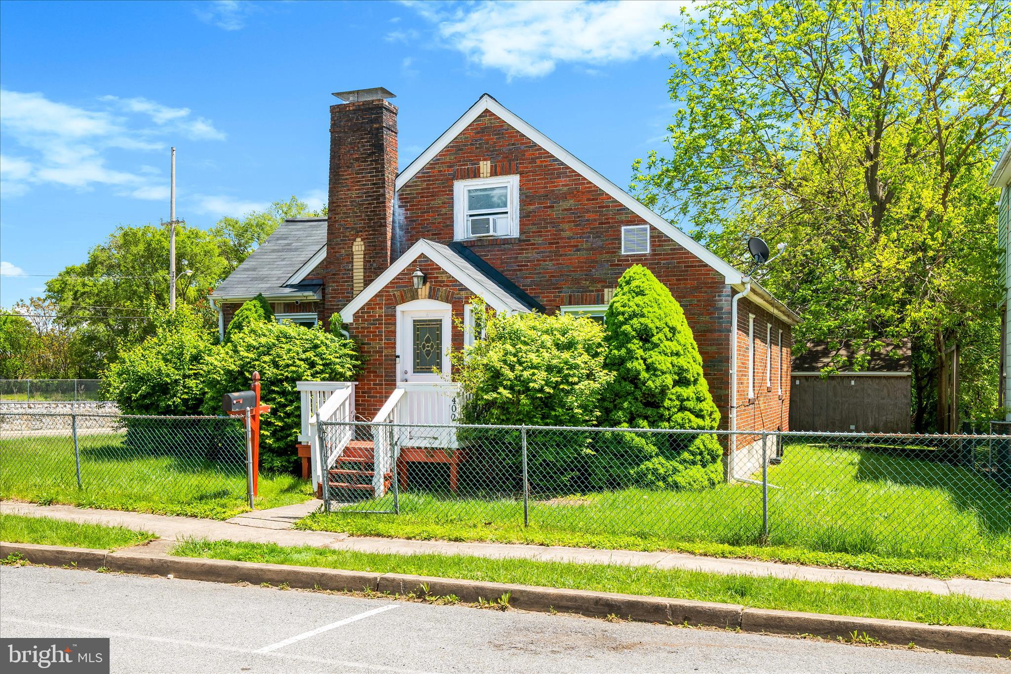 SOUTH HAGERSTOWN - Residential