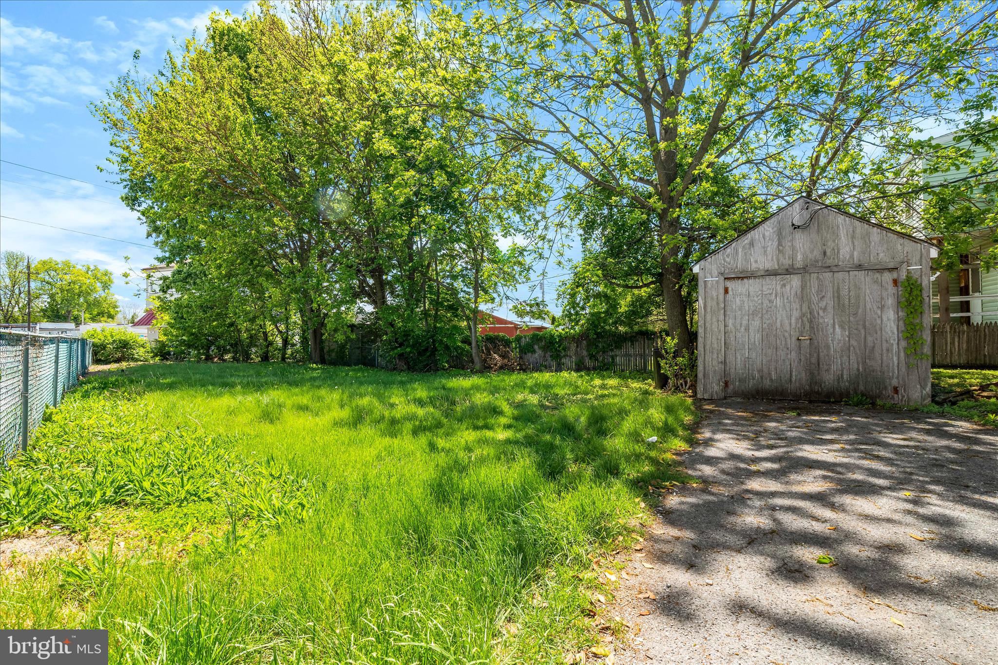 SOUTH HAGERSTOWN - Residential