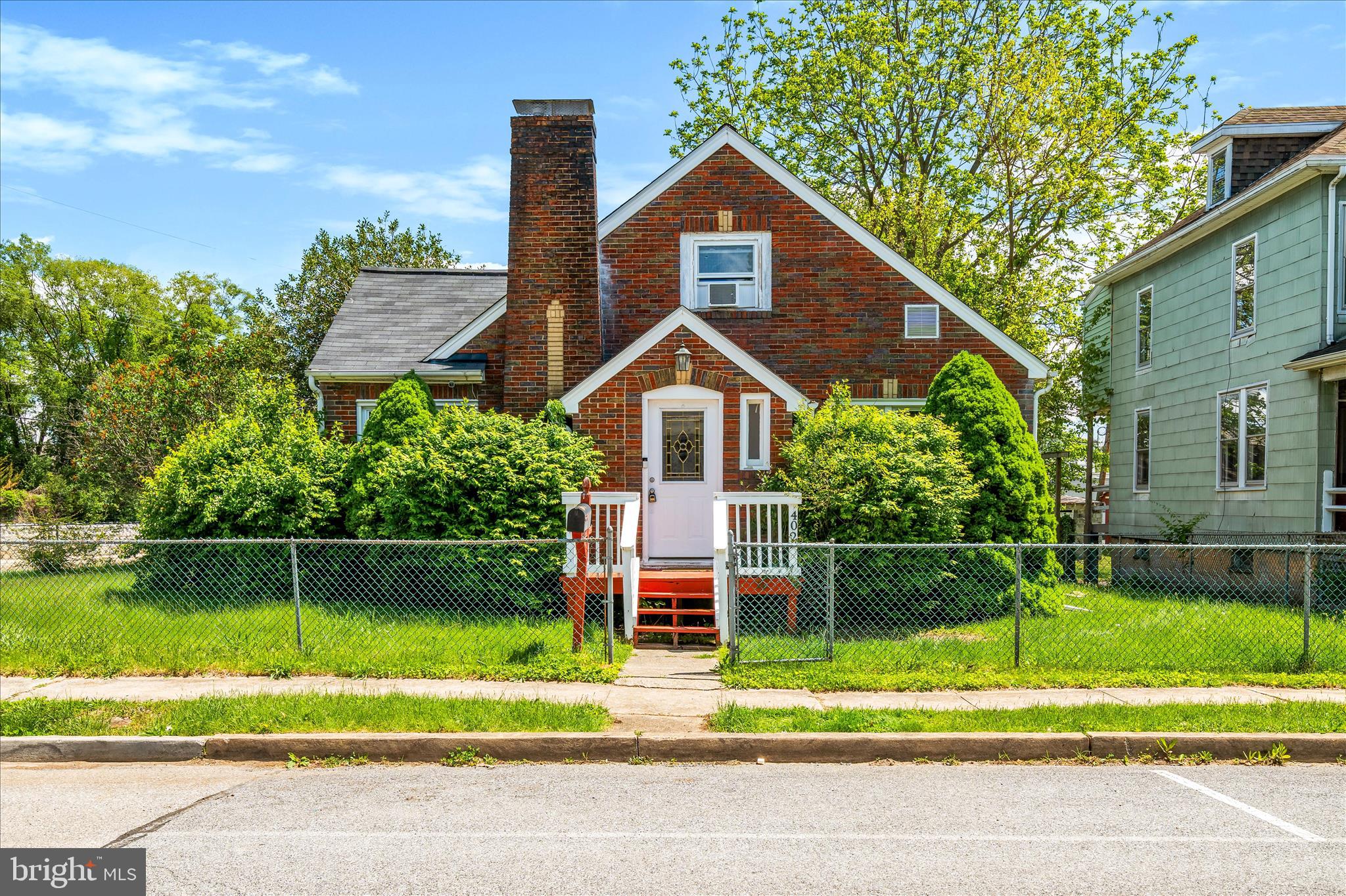 SOUTH HAGERSTOWN - Residential
