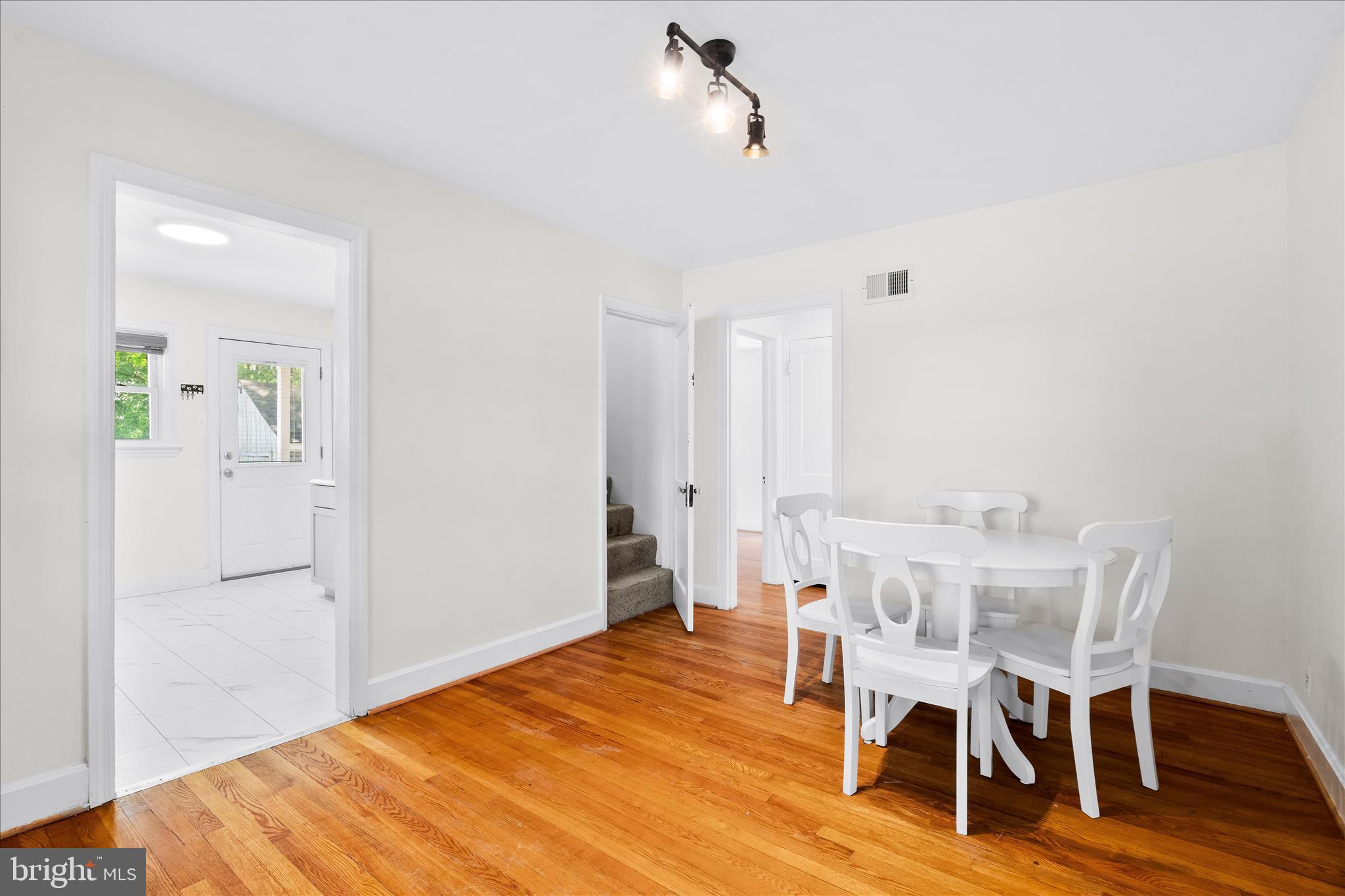 SOUTH HAGERSTOWN - Residential