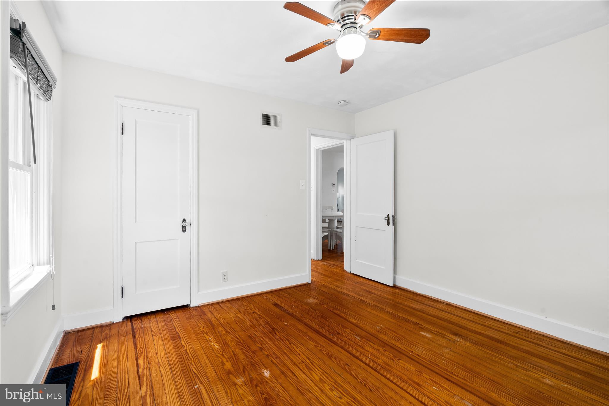 SOUTH HAGERSTOWN - Residential