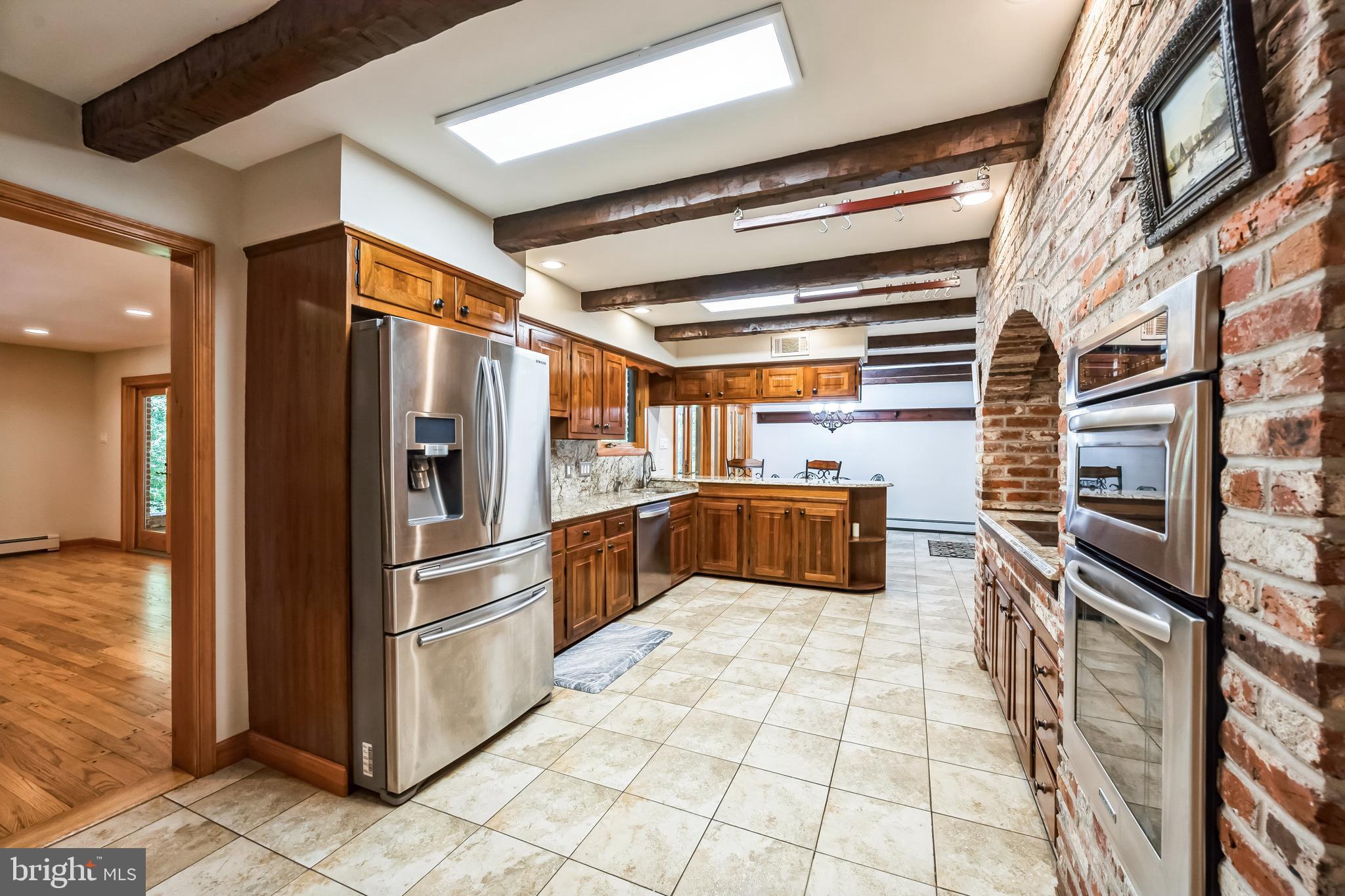 HUNTINGDON VALLEY - Residential Lease