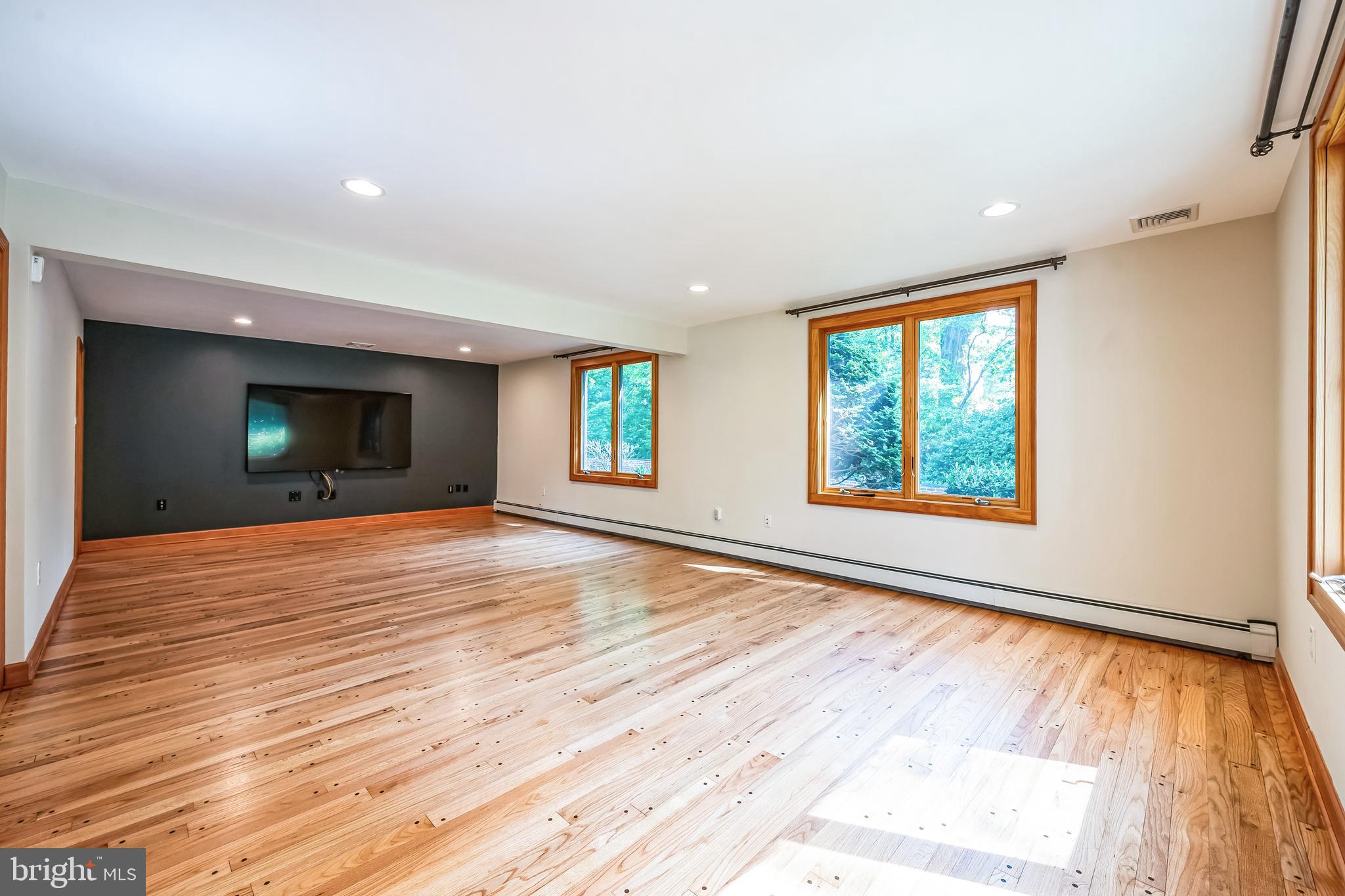 HUNTINGDON VALLEY - Residential Lease