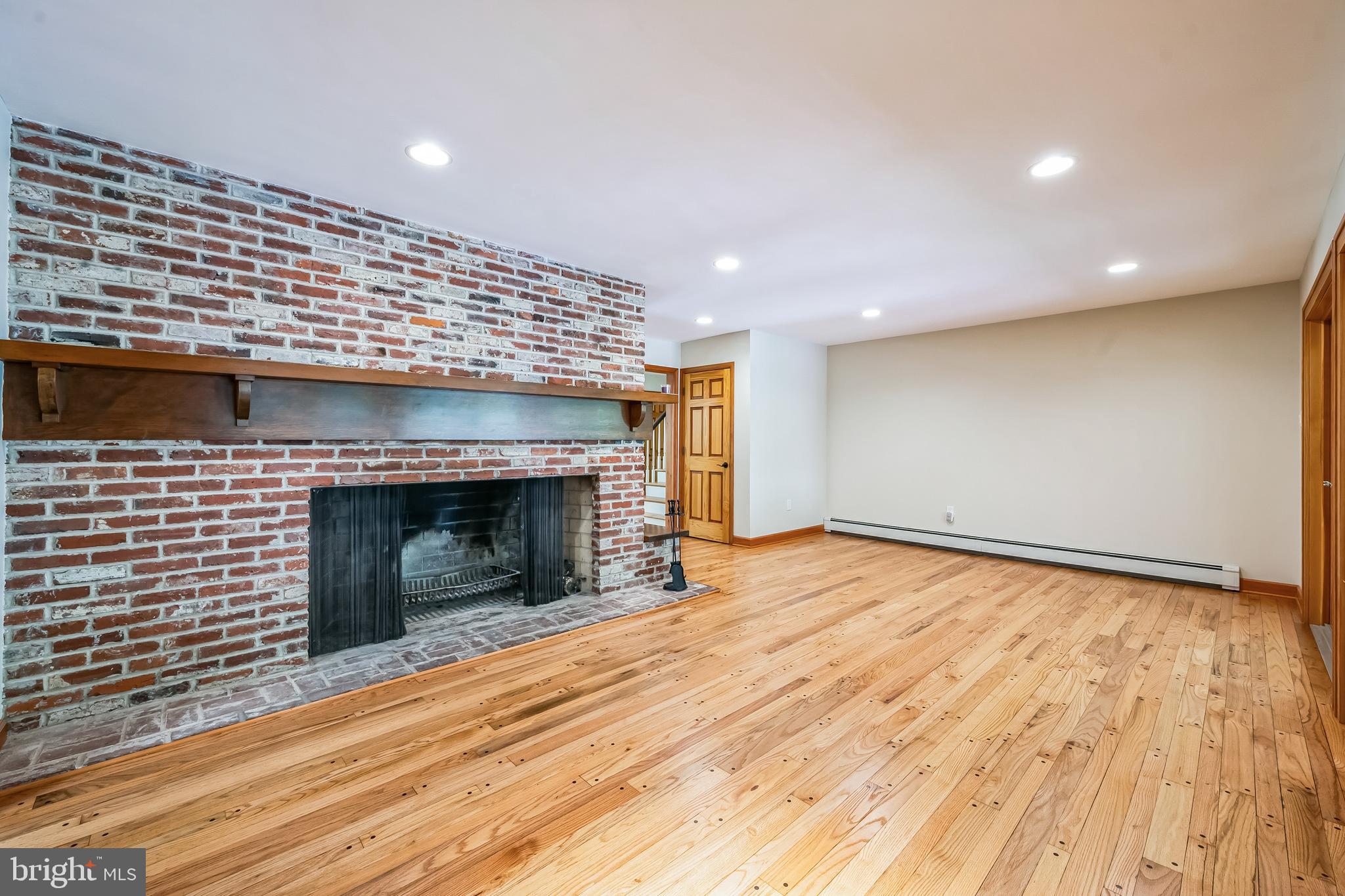 HUNTINGDON VALLEY - Residential Lease