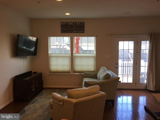 CLARKSBURG VILLAGE - Residential Lease