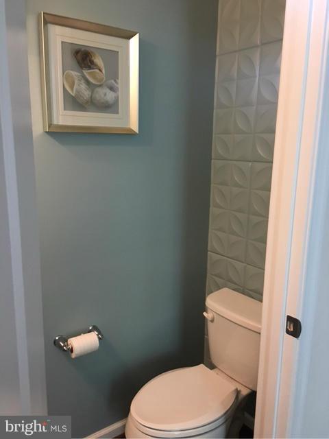 CLARKSBURG VILLAGE - Residential Lease