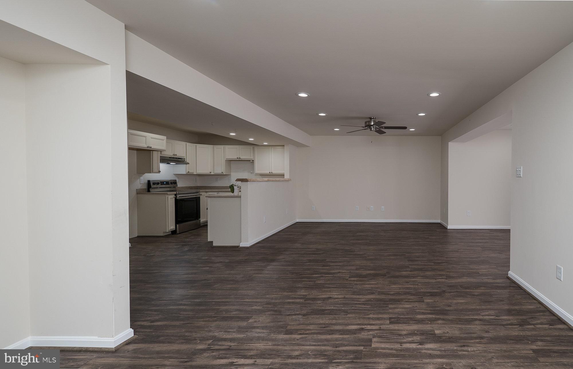 BROOKSIDE - Residential