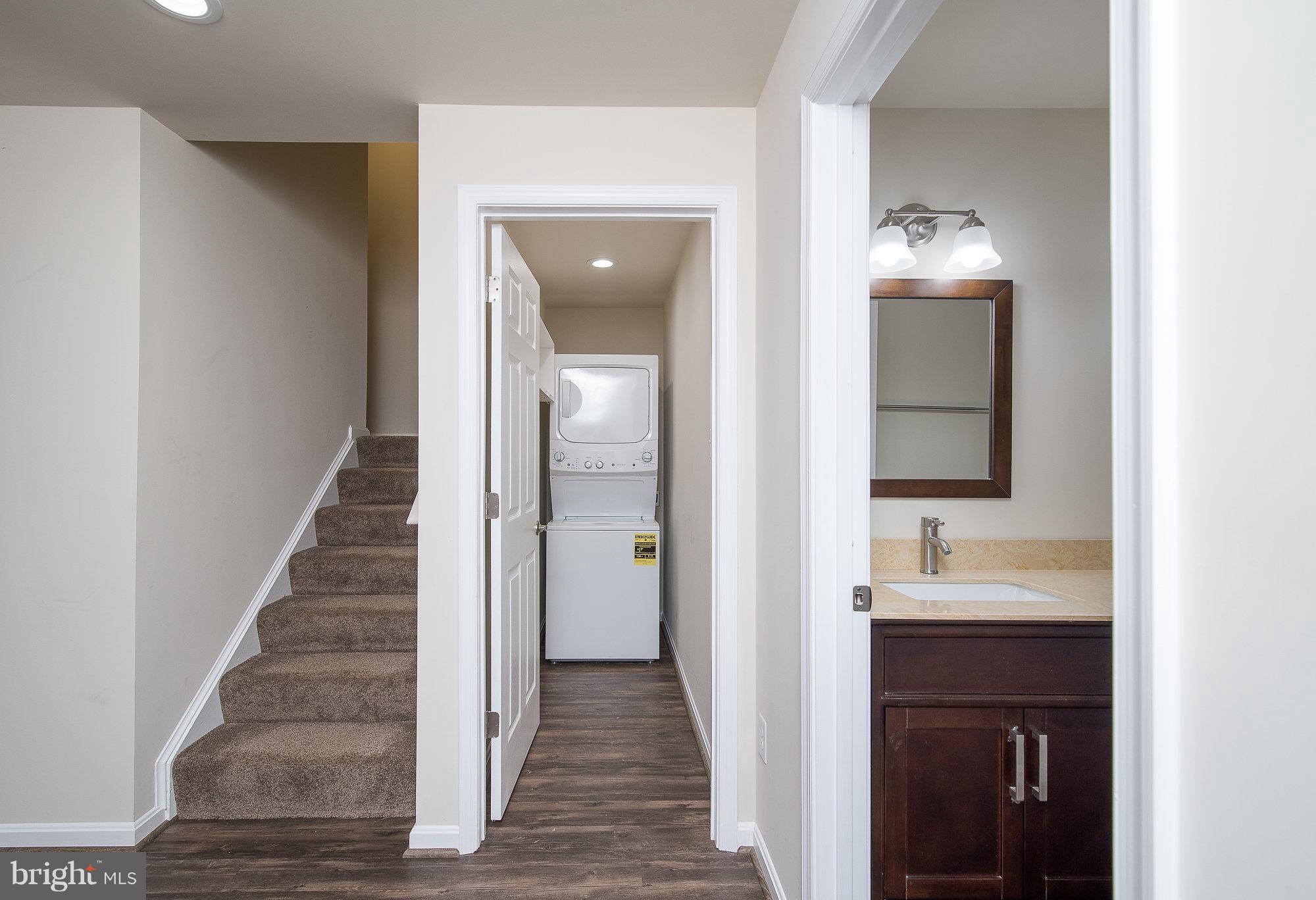 BROOKSIDE - Residential