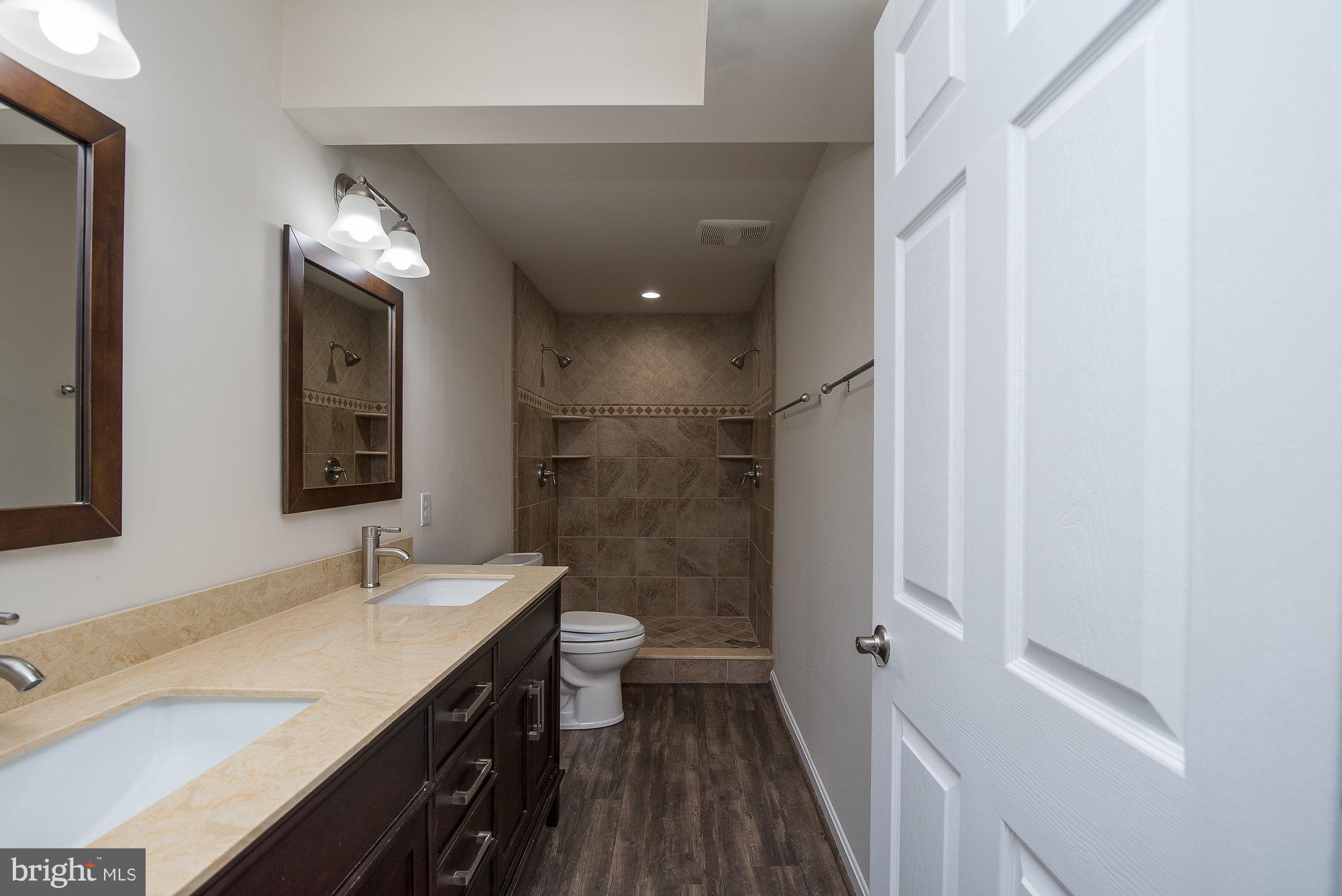 BROOKSIDE - Residential