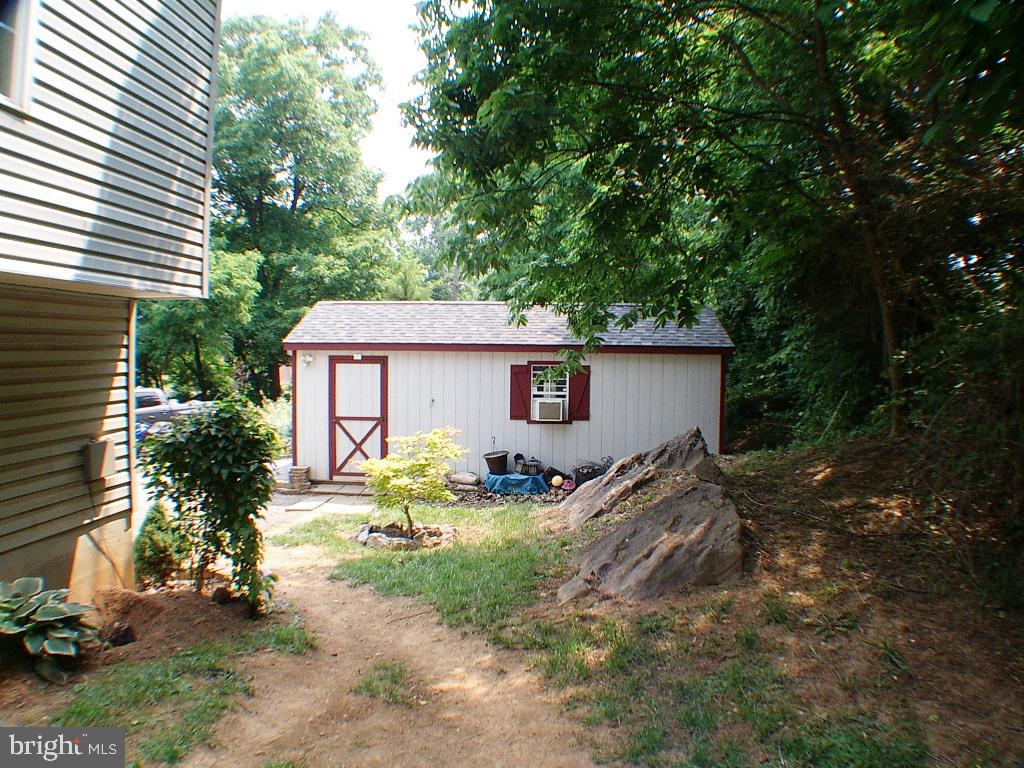 MILL CREEK - Residential