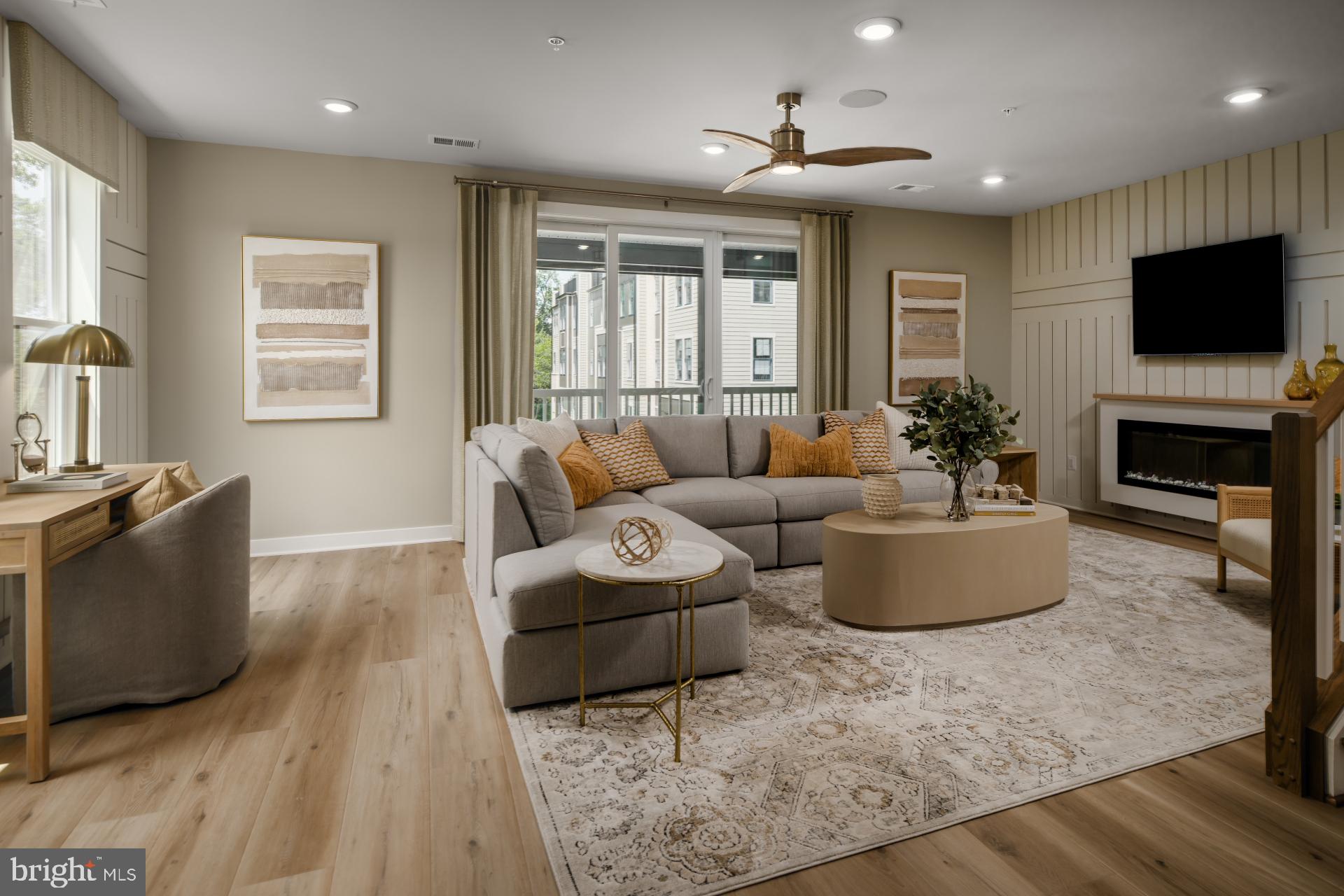 ONE LOUDOUN - Residential