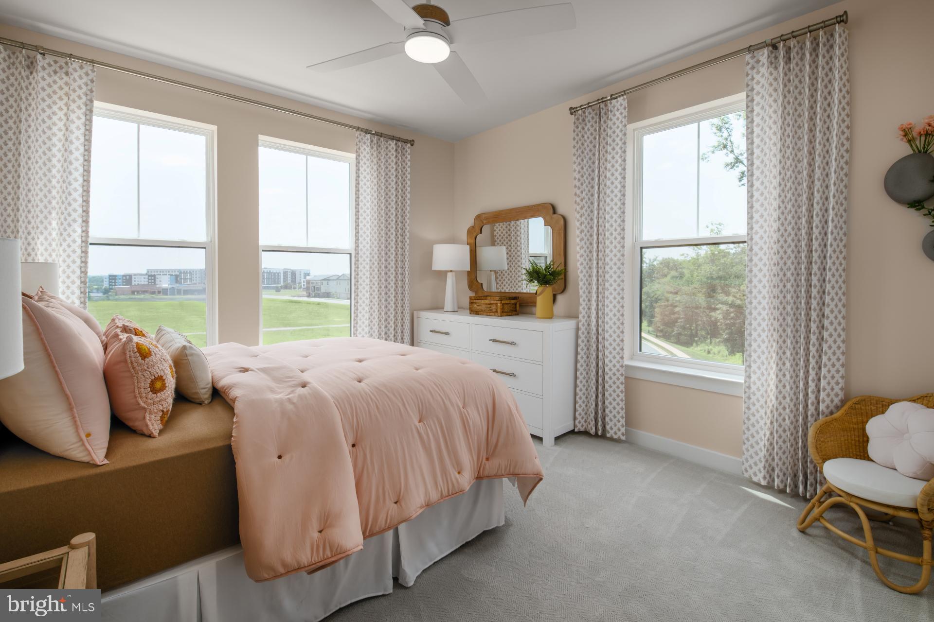 ONE LOUDOUN - Residential