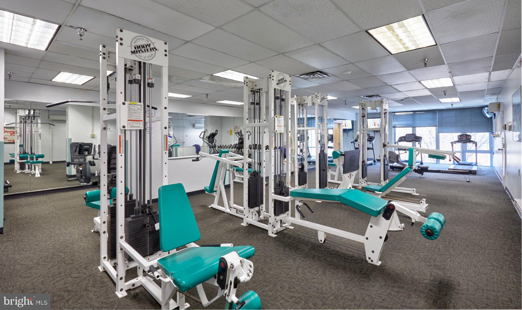 WYNNEFIELD HEIGHTS - Residential