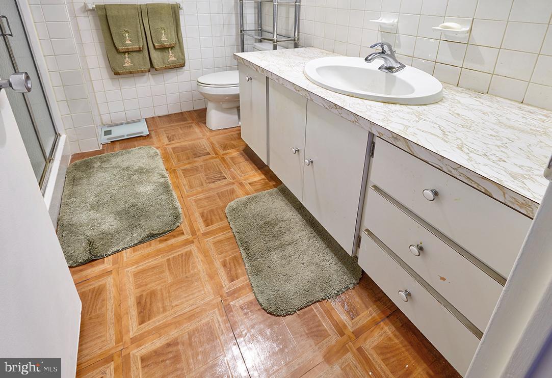 WYNNEFIELD HEIGHTS - Residential