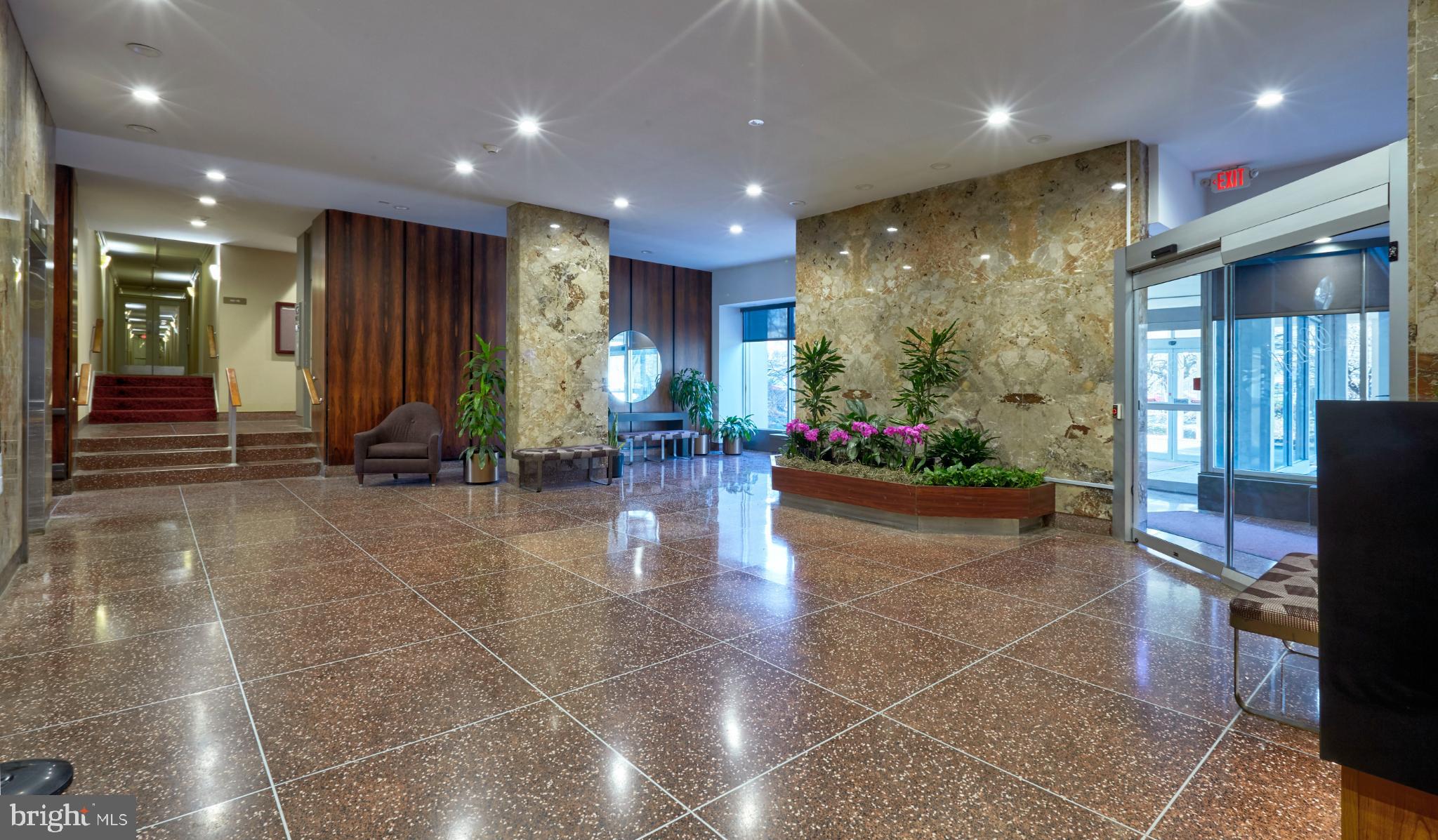 WYNNEFIELD HEIGHTS - Residential